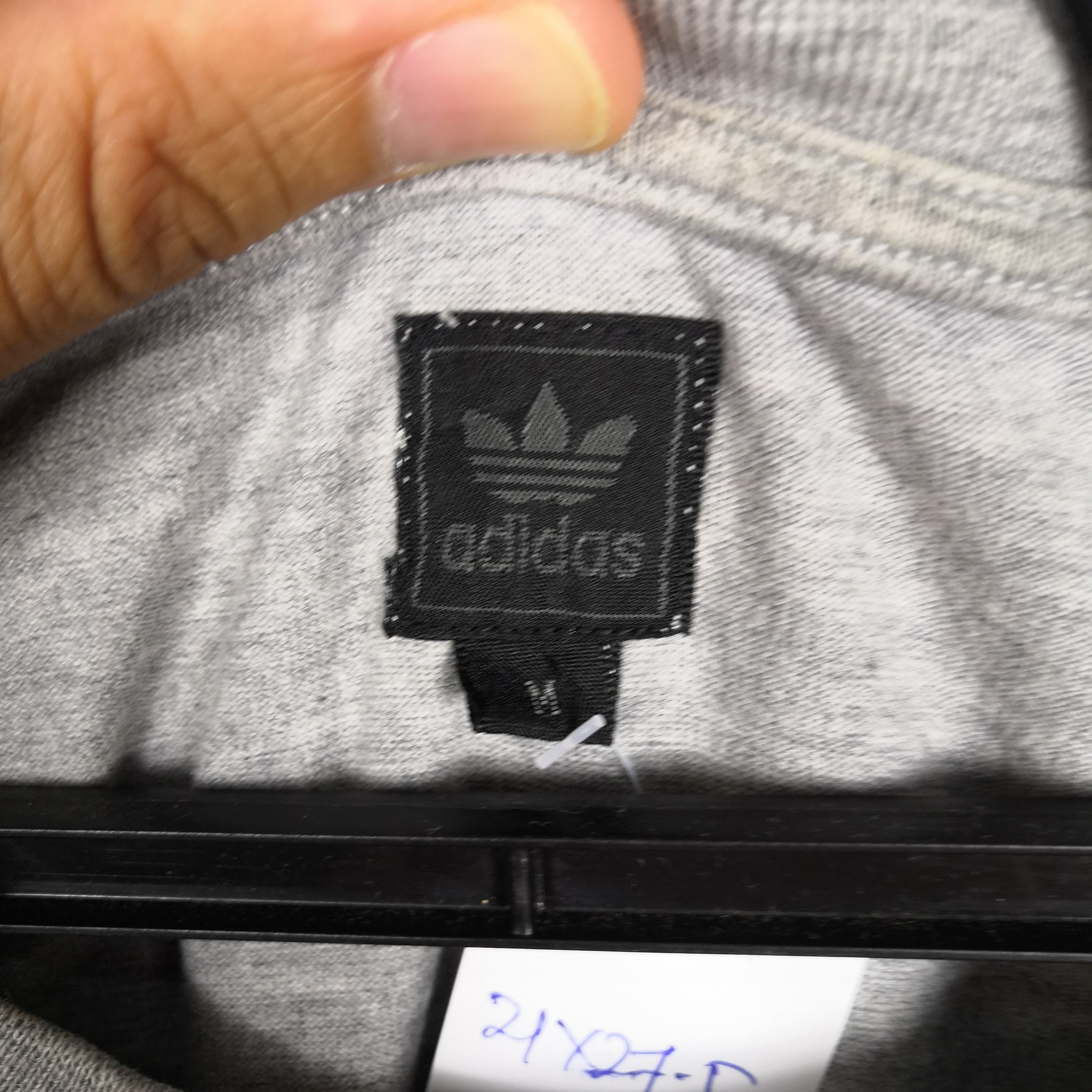 Adidas Vintage 90s Adidas T-Shirt Adidas Mirror Print Trafoil Tees Size US L / EU 52-54 / 3 - 7 Thumbnail