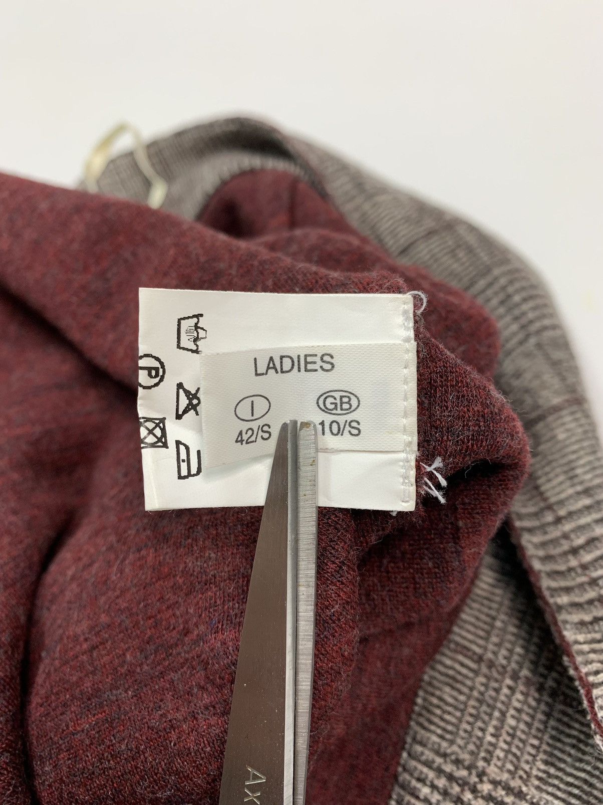 Designer × Fabiana Filippi Fabiana filippi wool skirt Size S Made In Italy Size 28" / US 6 / IT 42 - 9 Thumbnail