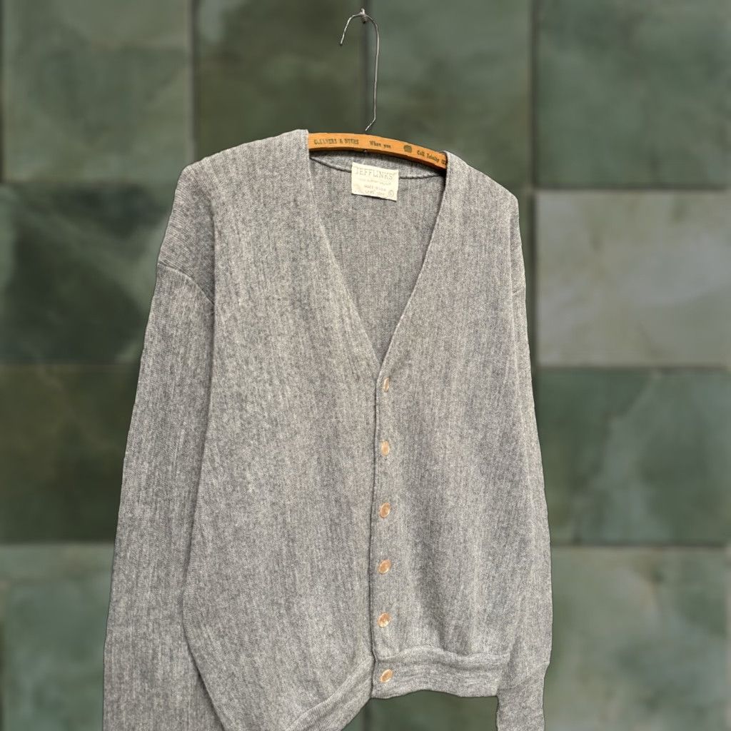 Vintage VINTAGE Jefflinks Cardigan Sweater Mens Gray L USA Made Size US L / EU 52-54 / 3 - 1 Thumbnail