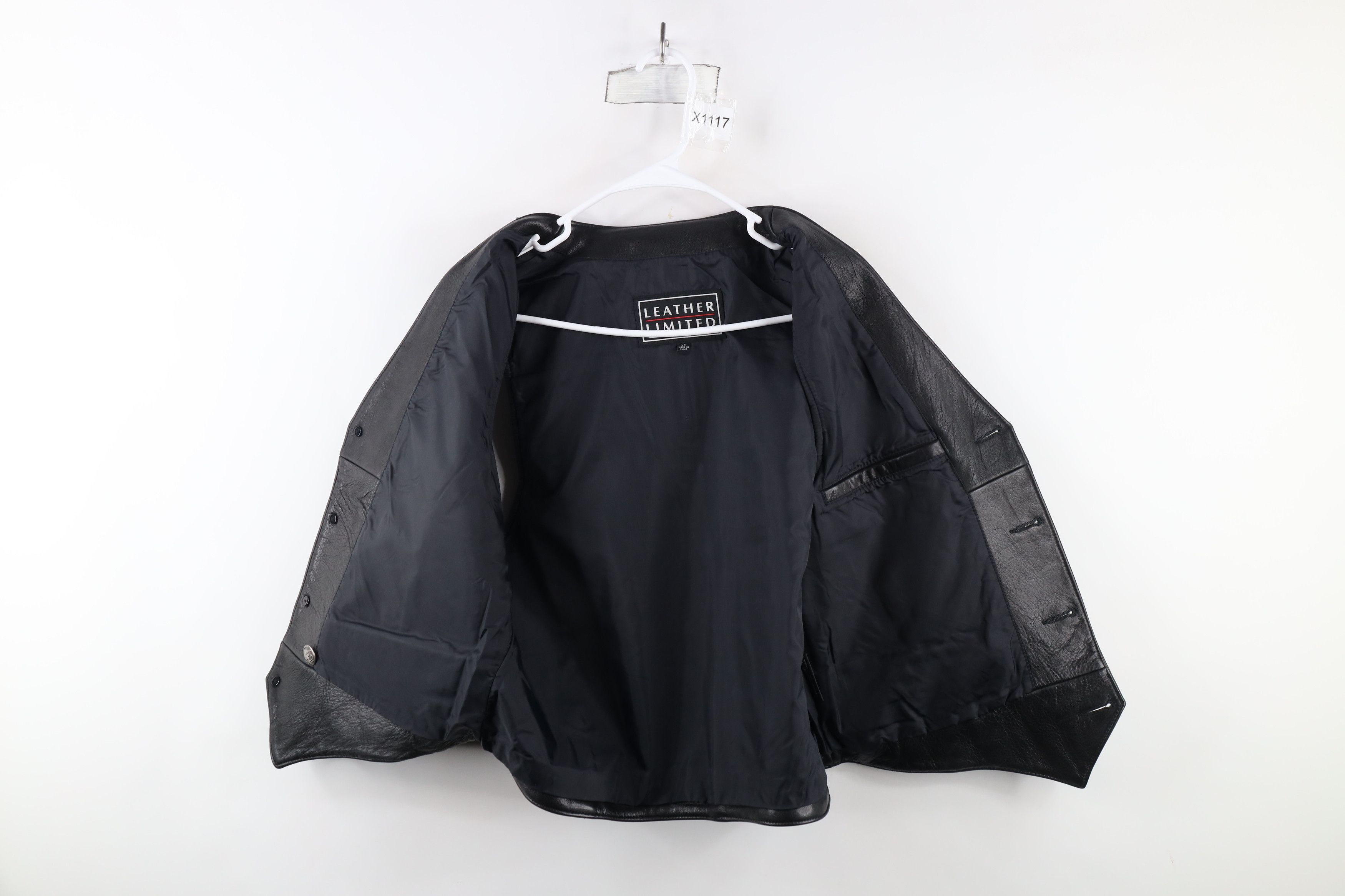 Vintage Vintage 90s Streetwear Nickel Button Leather Vest Jacket Size US L / EU 52-54 / 3 - 9 Thumbnail