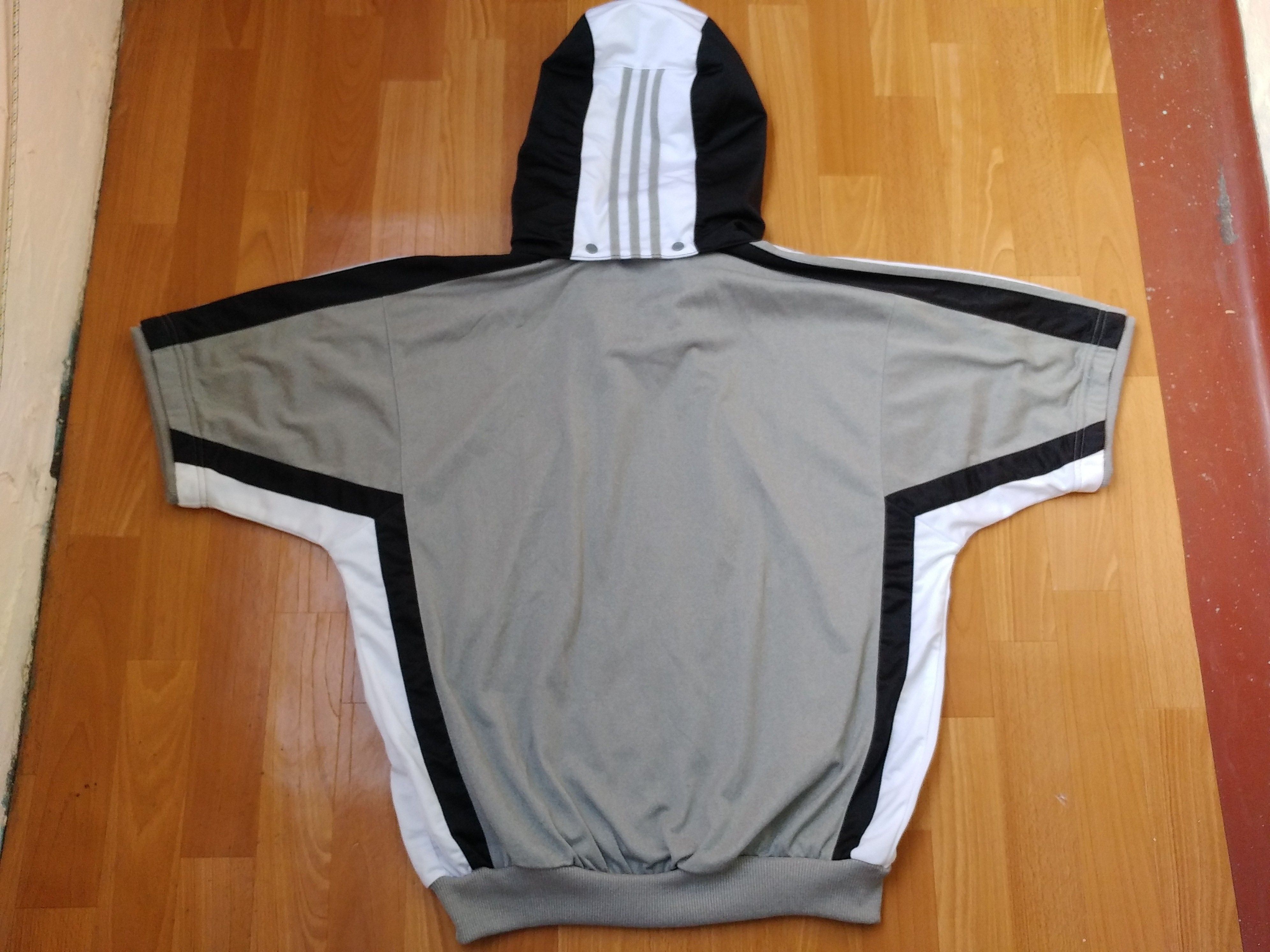 Adidas ADIDAS jersey, buttoned vintage hip hop t-shirt of 90s M Size US M / EU 48-50 / 2 - 2 Thumbnail