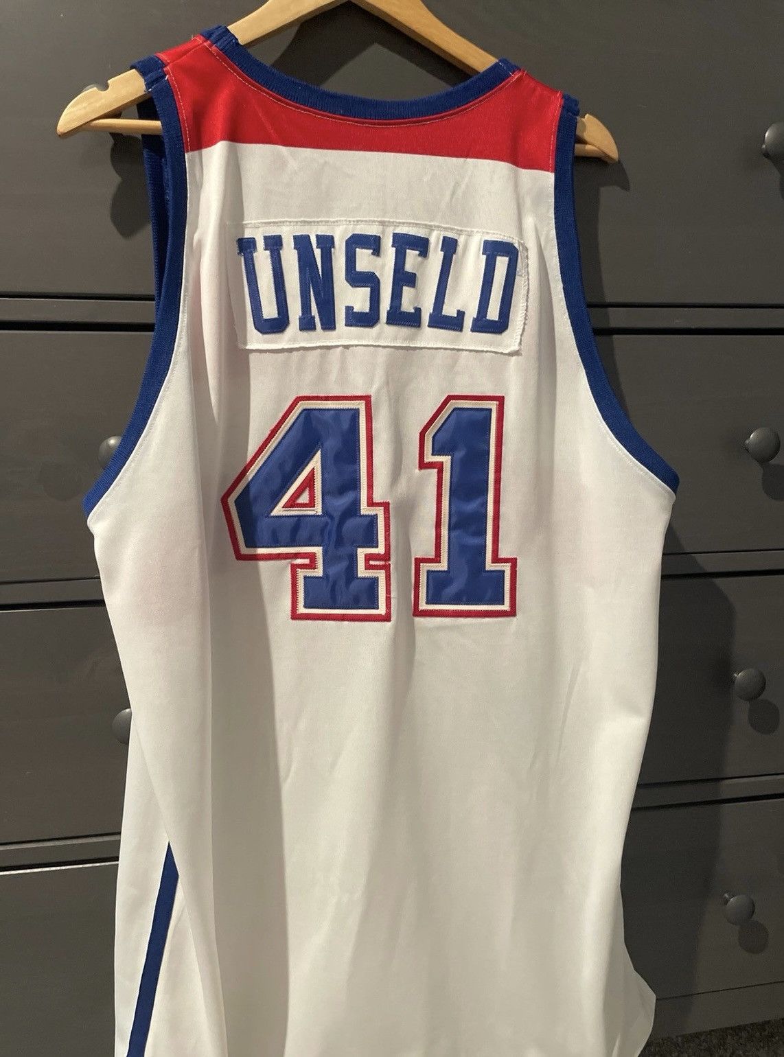 Mitchell & Ness 1977–78 Washington Bullets Wes Unseld jersey Size US XL / EU 56 / 4 - 4 Thumbnail