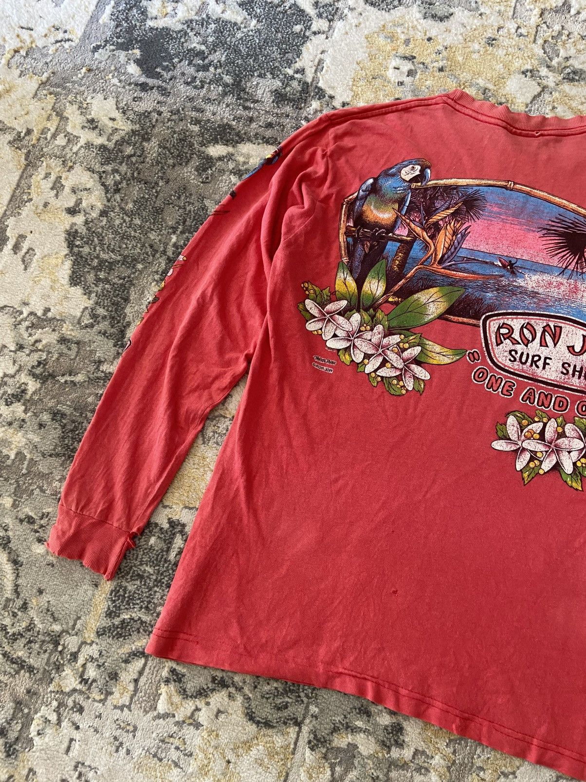Ron Jon Surf Shop VINTAGE RON JON SURF ONE AND ONLY LONGSLEEVE Size US M / EU 48-50 / 2 - 2 Thumbnail