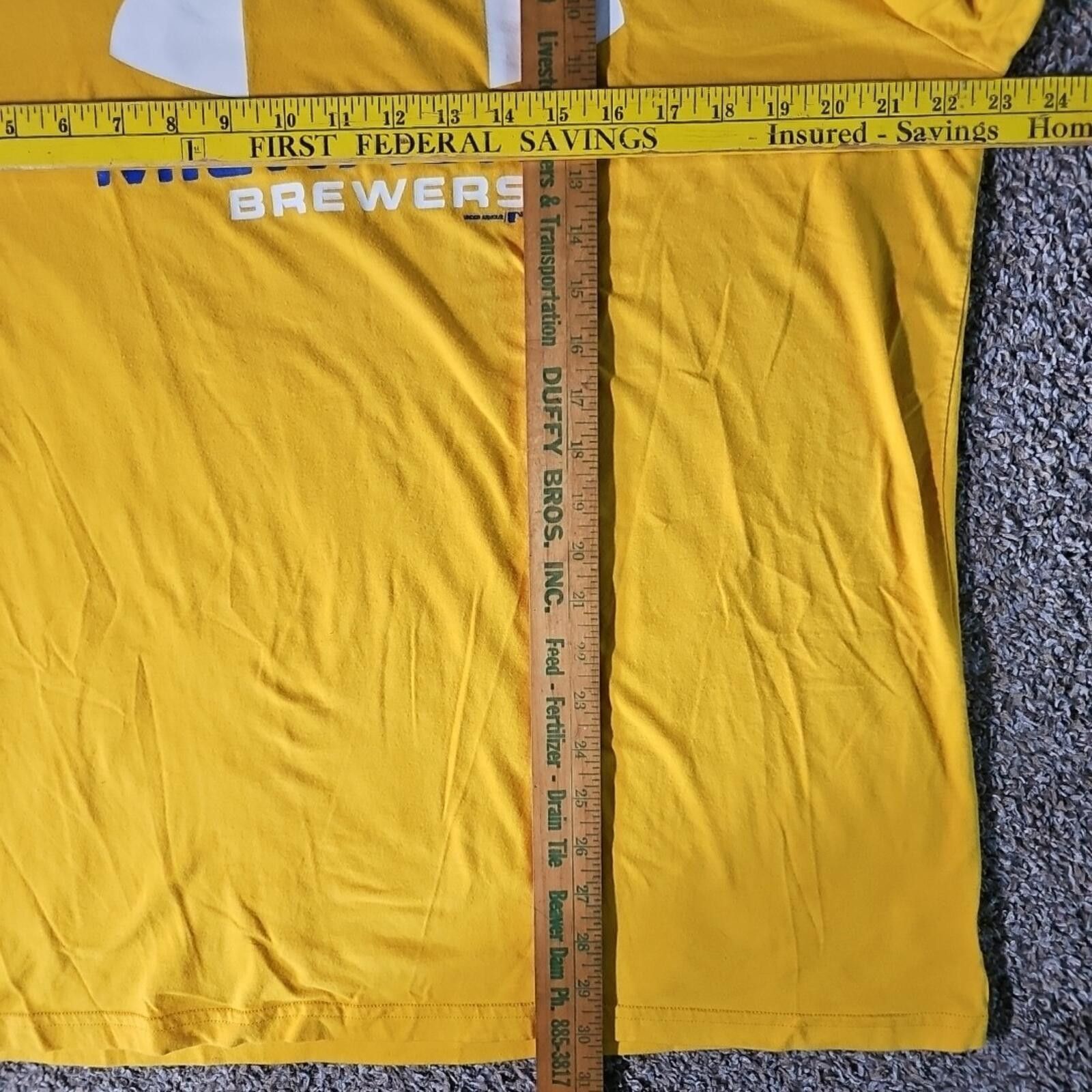 Under Armour Under Armour L Loose Milwaukee Brewers yellow Tshirt Size ONE SIZE - 6 Thumbnail
