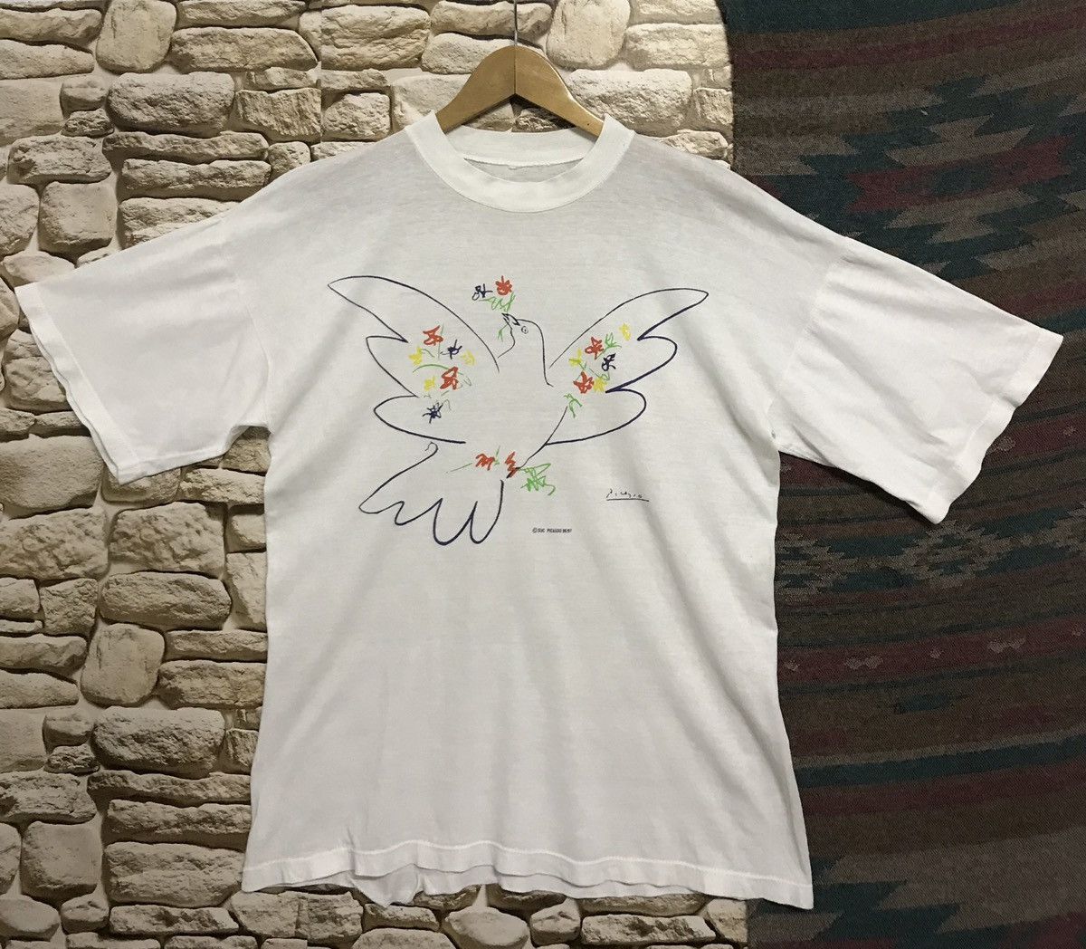 Vintage Vintage Pablo Picasso Dove of Peach Art Tees Size US M / EU 48-50 / 2 - 1 Thumbnail