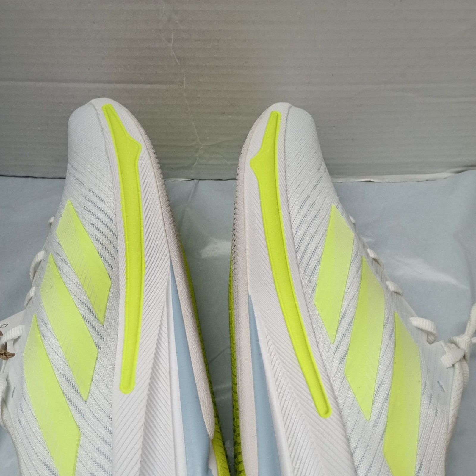 Adidas Adidas Supernova Ease White Yellow Running Shoes Men Size 11 Size US 11 / EU 44 - 6 Thumbnail