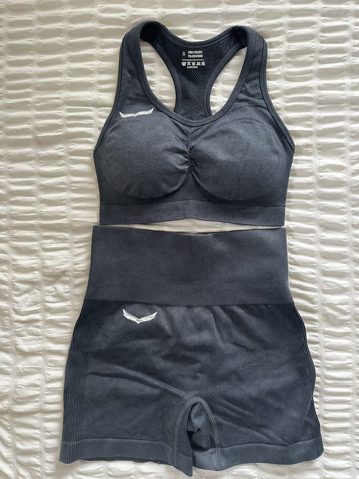 Other Women’s gym set 2 pieces Size S / US 4 / IT 40 - 1 Thumbnail