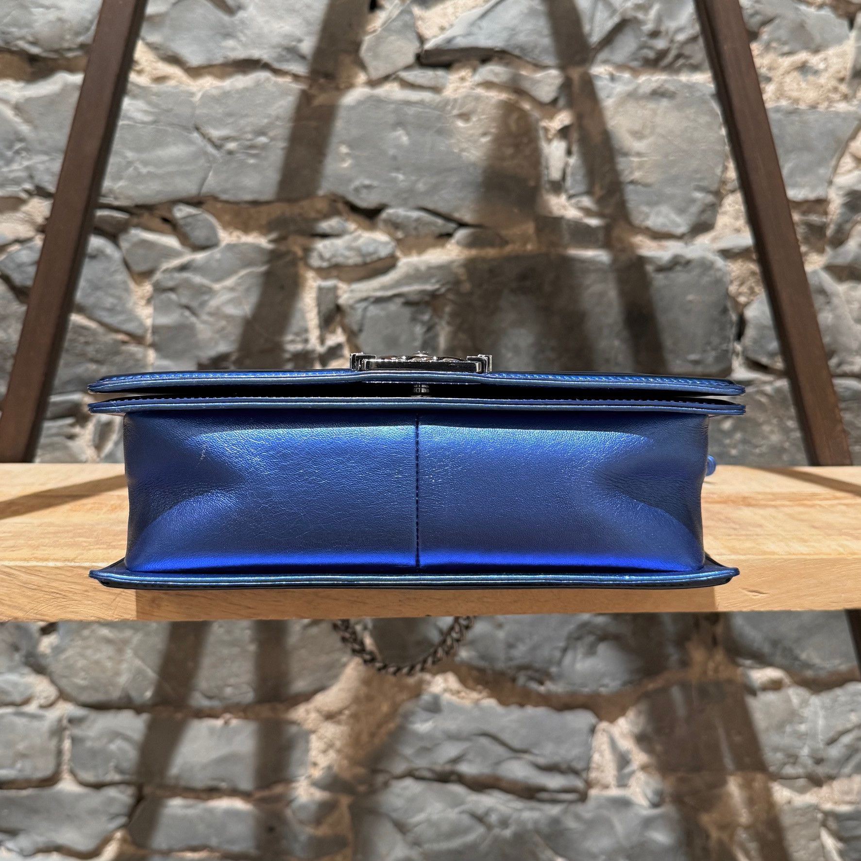 Chanel Chanel 2014 Metallic Blue Patent Old Medium Boy Bag Size ONE SIZE - 11 Thumbnail