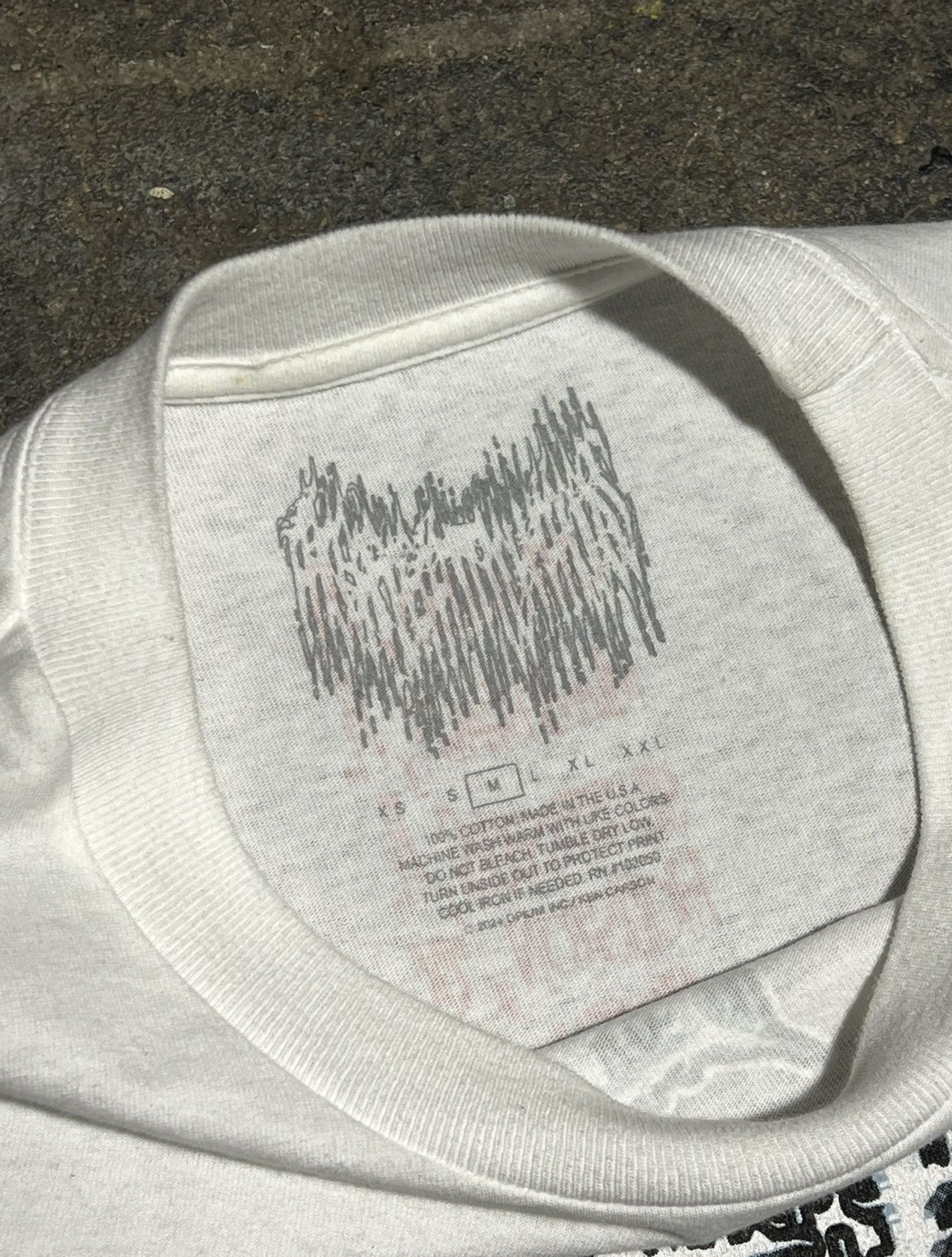 Ken Carson Ken Carson A Great Chaos 2024 Tour Tee Size US M / EU 48-50 / 2 - 4 Thumbnail
