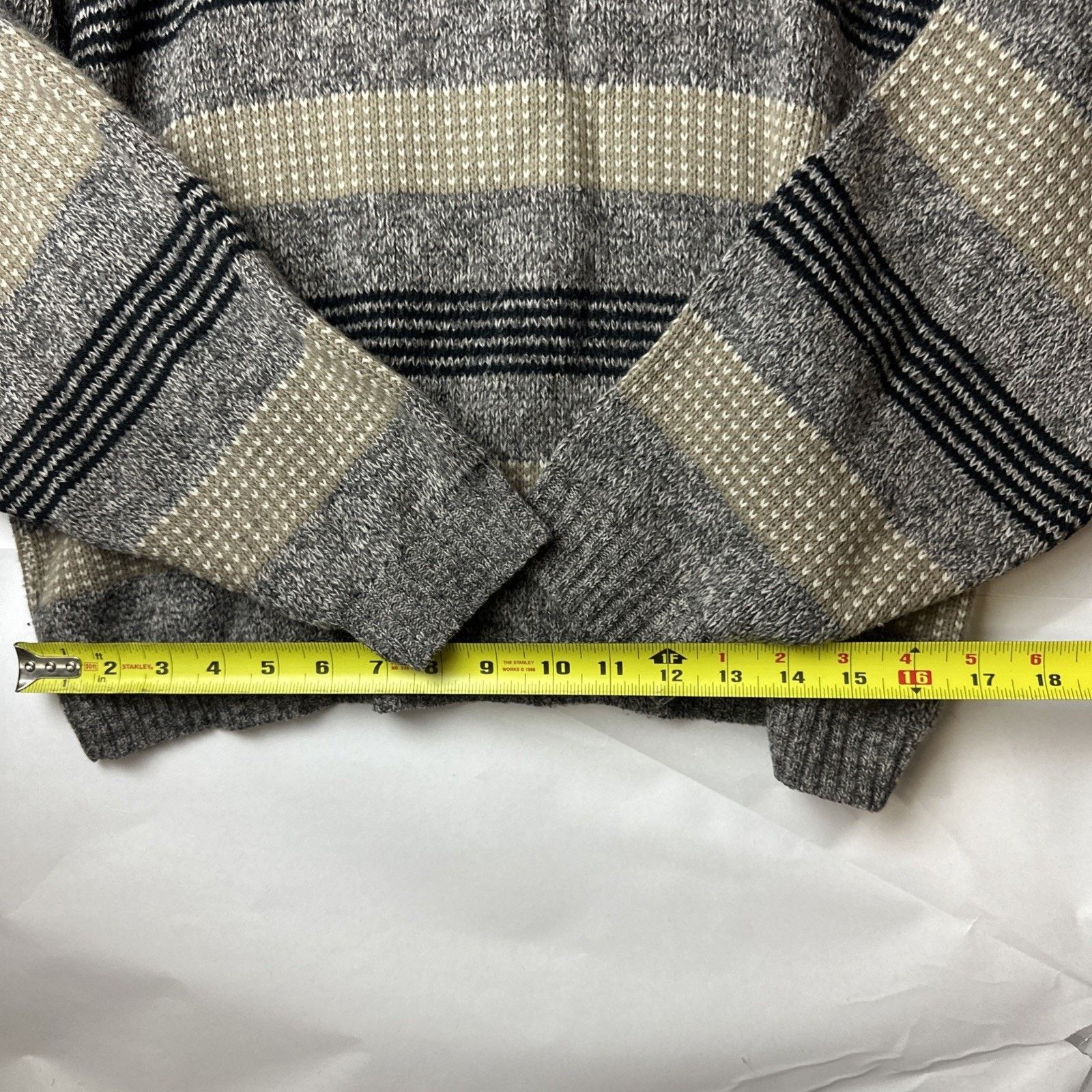 Other Scandia Gray Black Sweater Mens size Large Size US L / EU 52-54 / 3 - 5 Thumbnail