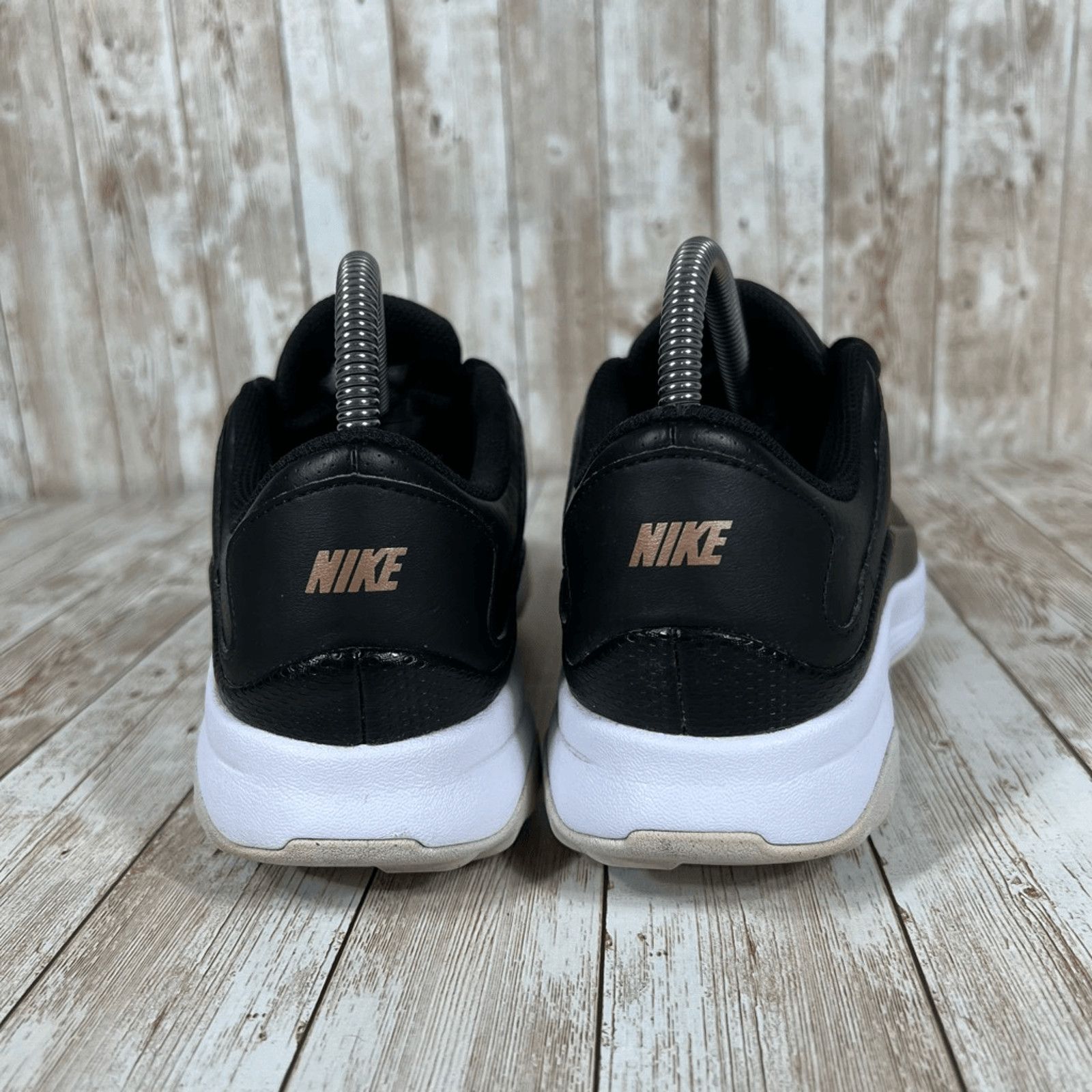 Nike vapor golf shoes Womens 7.5