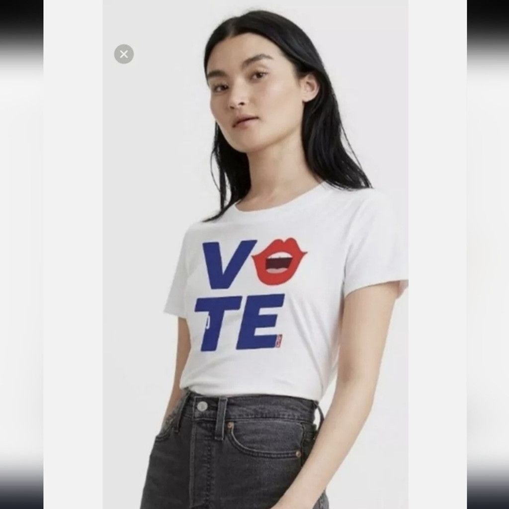 Levi's NWT Levi's Vote Tee Size L / US 10 / IT 46 - 1 Thumbnail