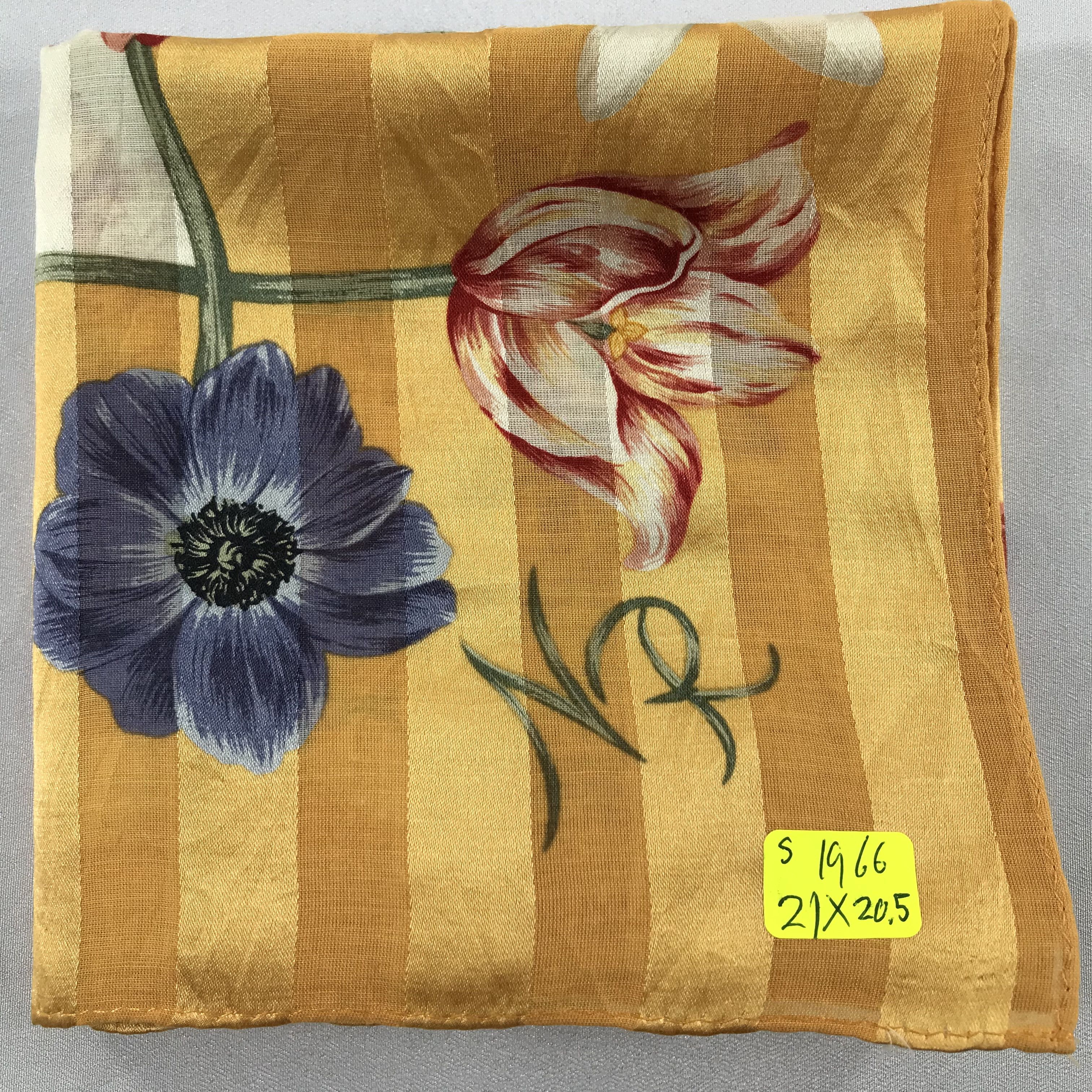Nina Ricci × Vintage Nina Ricci Bandana / Handkerchief / Neckerchief - S1966 Size ONE SIZE - 5 Thumbnail