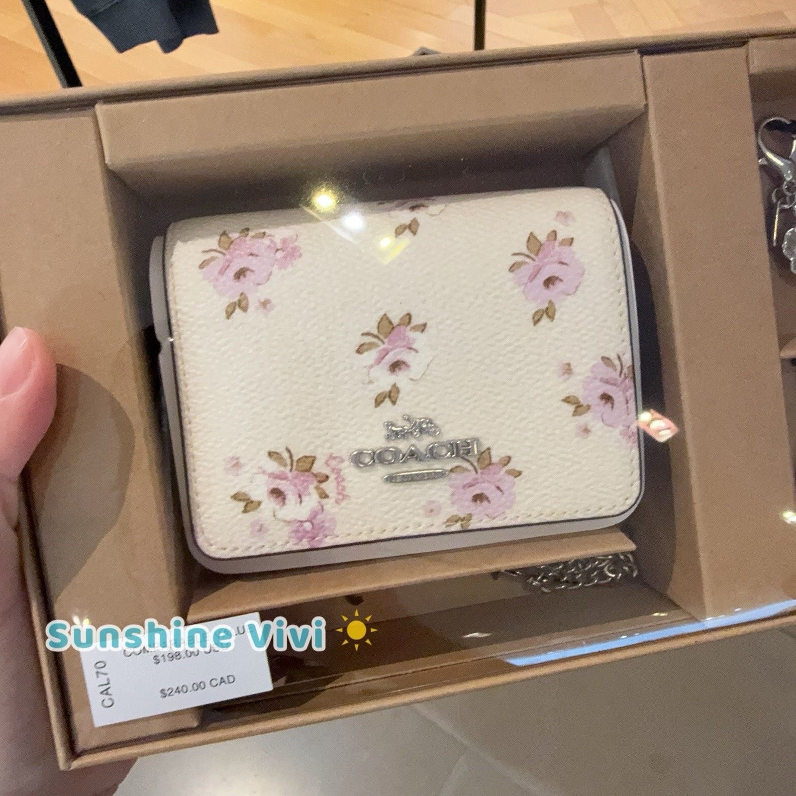 Coach NWT Coach Boxed Mini Wallet On A Chain Floral Chalk CAL70 Size ONE SIZE - 2 Thumbnail