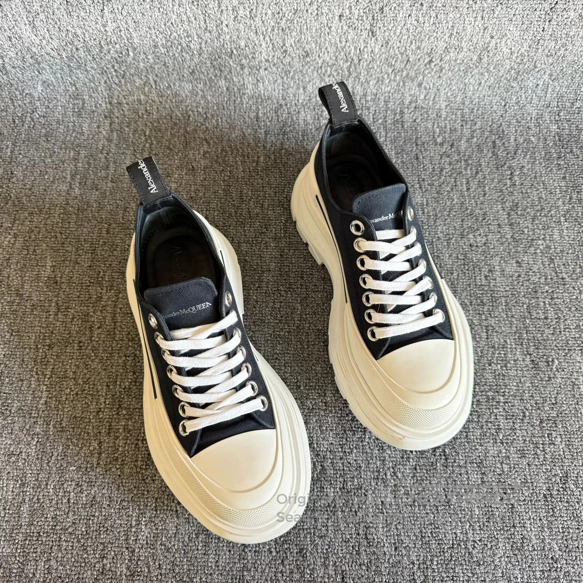 Alexander McQueen Alexander McQueen Platform Canvas Shoes 36. Size US 5 / IT 35 - 5 Thumbnail
