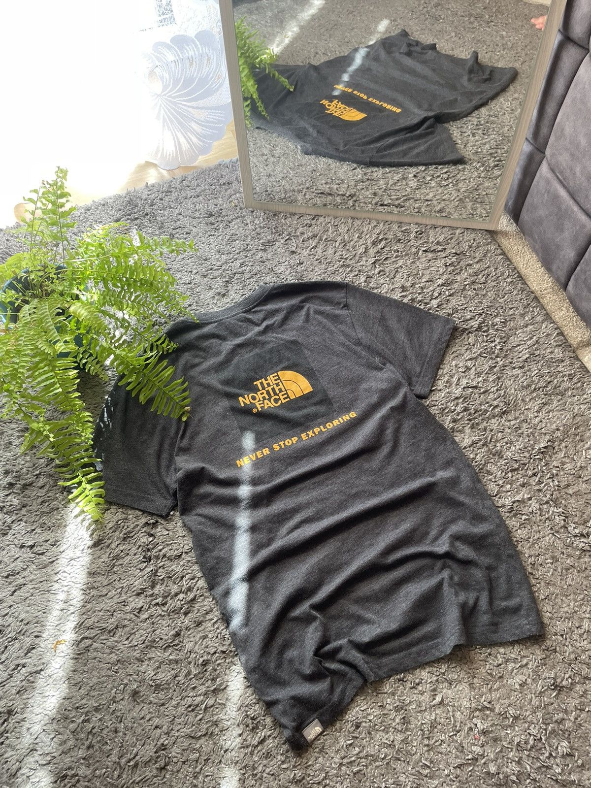 The North Face The North Face T-Shirt Streetwear Gorpcore Outdoor Big Logo Size US S / EU 44-46 / 1 - 2 Thumbnail