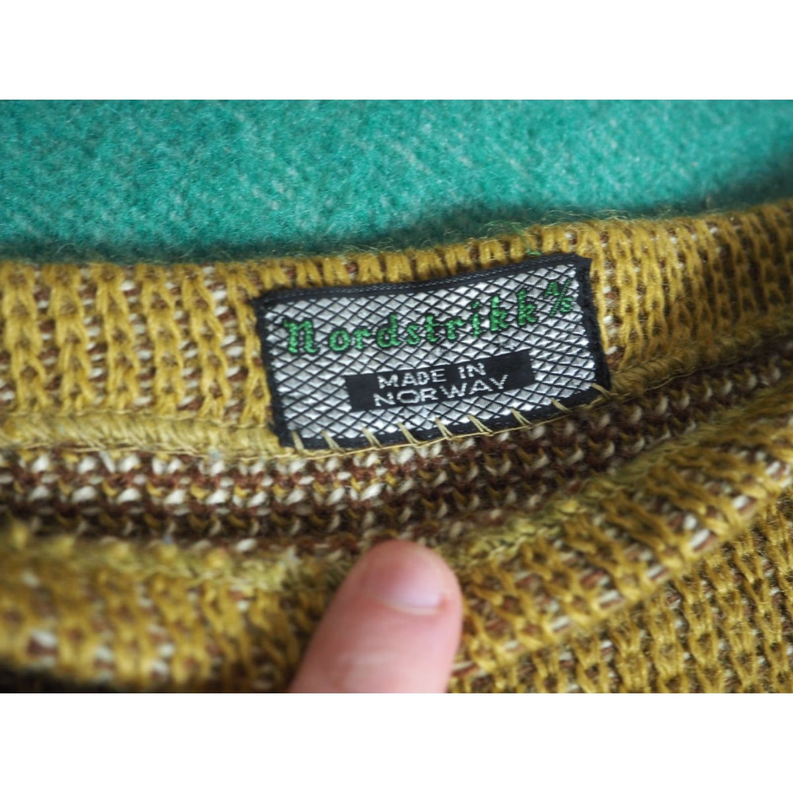 Vintage VTG Nordstrikk Wool Knit Pullover Sweater Womens L Yellow 1970s 80s Boho Nordic Vintage Knitwear Pullover Sweater Womens L Size L / US 10 / IT 46 - 2 Thumbnail