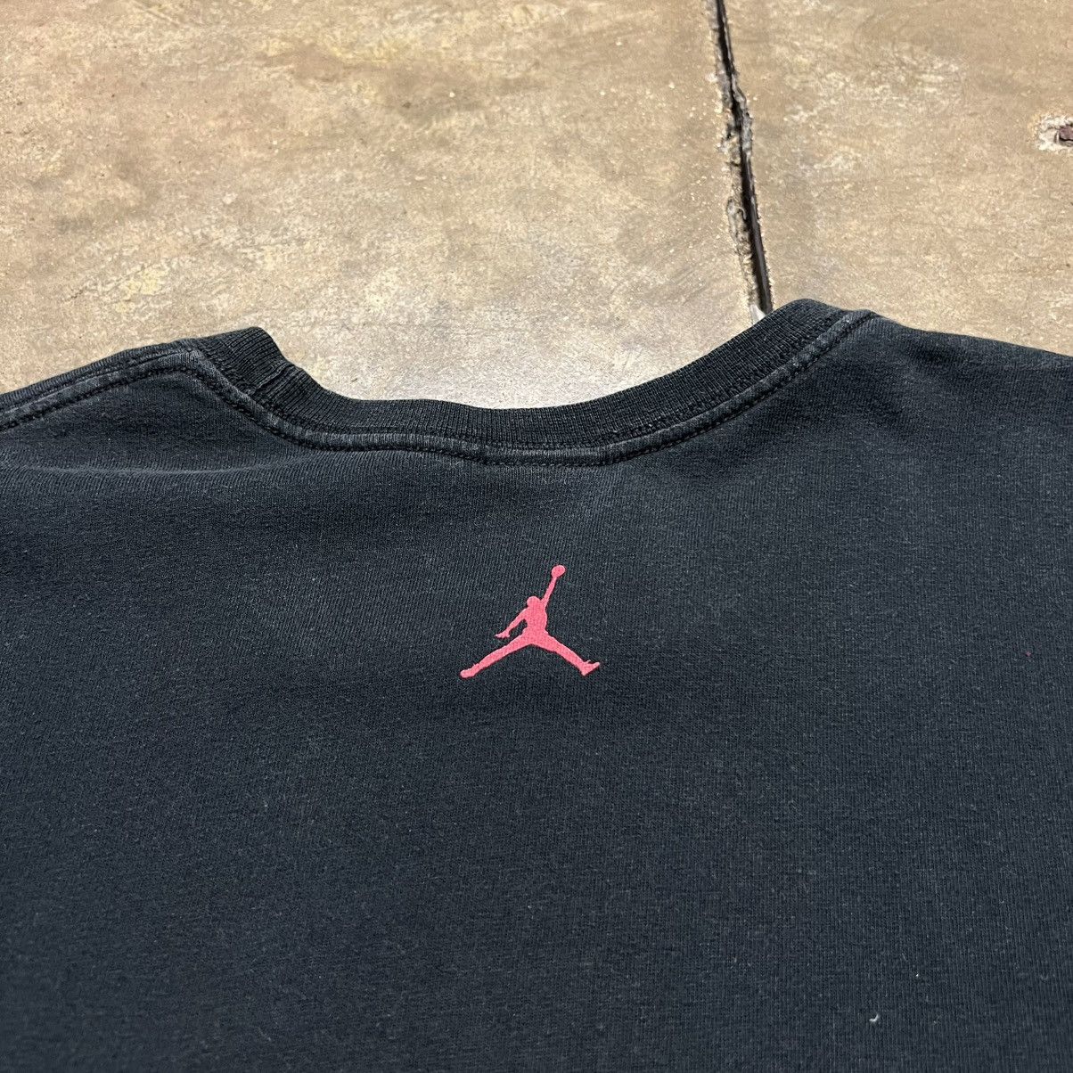 Jordan Brand Vintage Jordan Brand Graphic T shirt Jumpman Basketball Y2K Size US XL / EU 56 / 4 - 6 Thumbnail