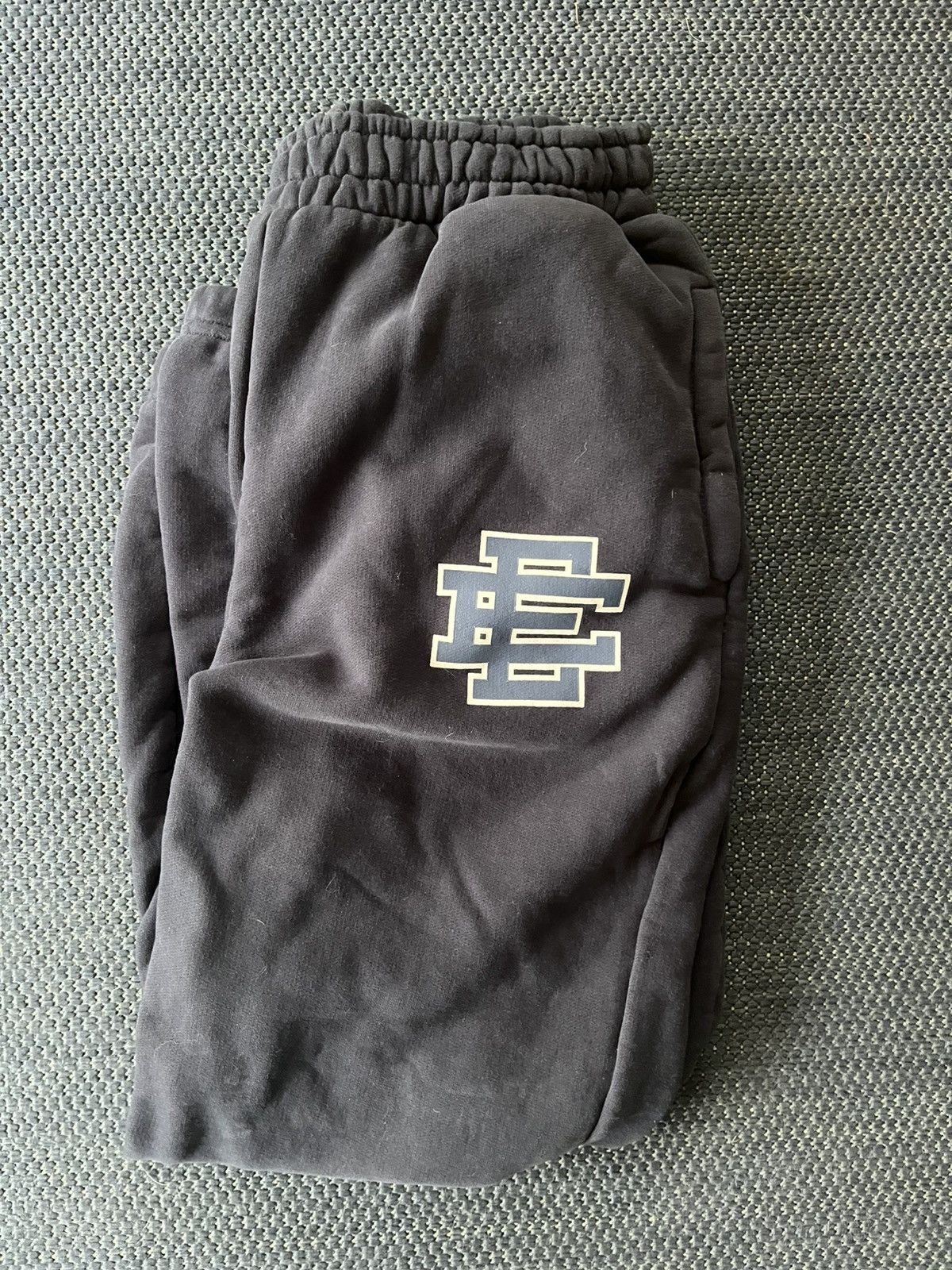 Eric Emanuel Eric Emanuel new york sweatpants Size US 30 / EU 46 - 2 Thumbnail