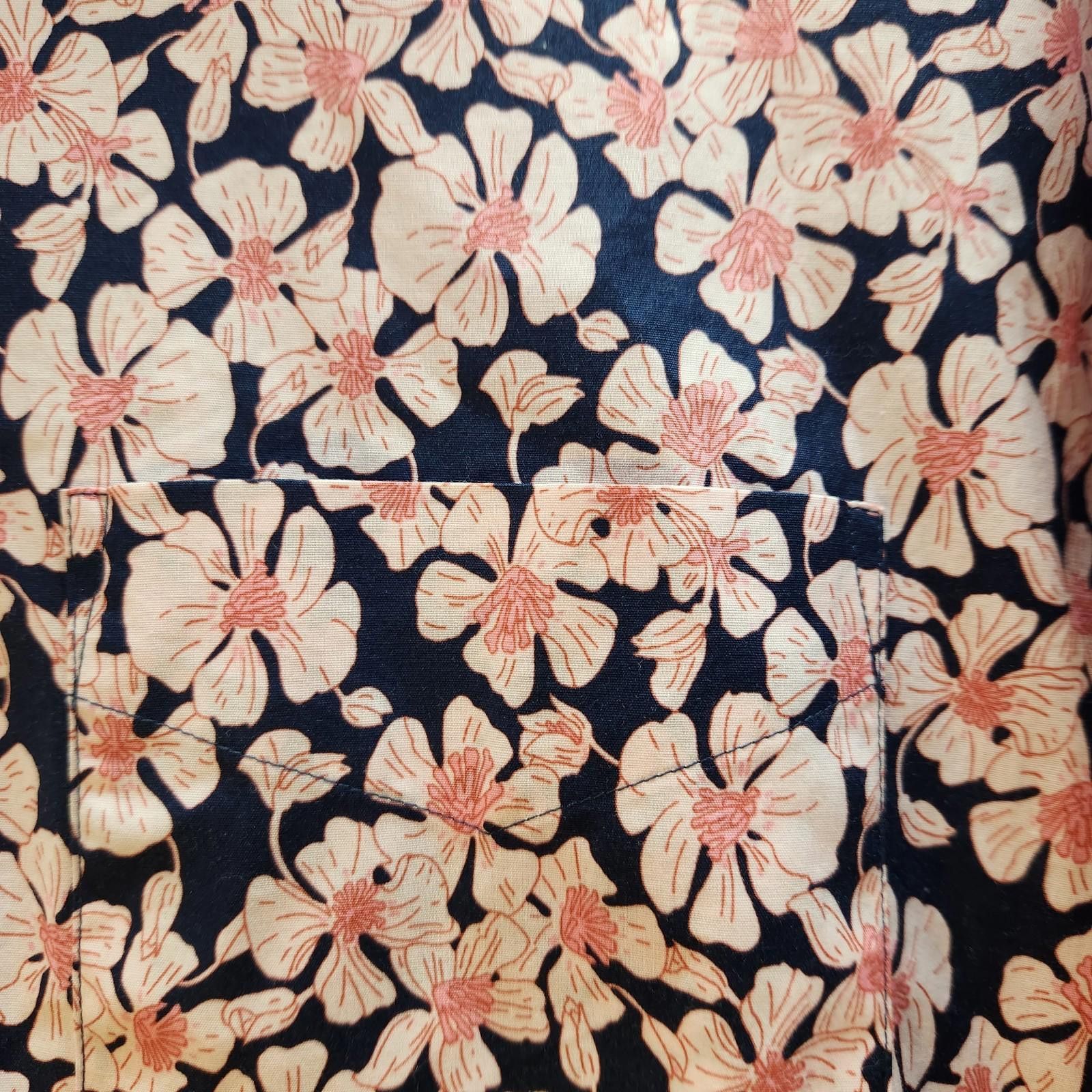 Club Room Club Room Pink Floral Print Mens Button Down Shirt Size XL Size US XL / EU 56 / 4 - 5 Thumbnail