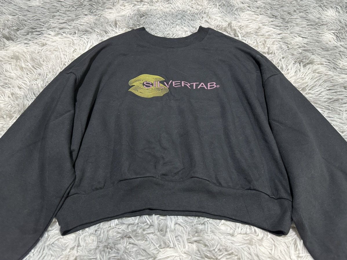 Levi's 🔥Y2K Levis Silvertab Cropped Sweatshirt Size US M / EU 48-50 / 2 - 2 Thumbnail