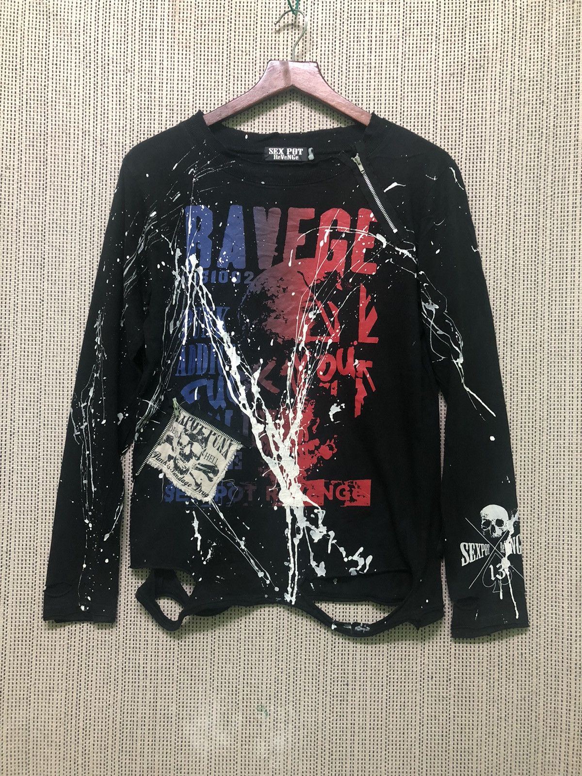 If Six Was Nine × Japanese Brand × Seditionaries Japanese Brand - Mad Punks Skull Anachy Long Sleeve T-shirt Size US M / EU 48-50 / 2 - 1 Thumbnail