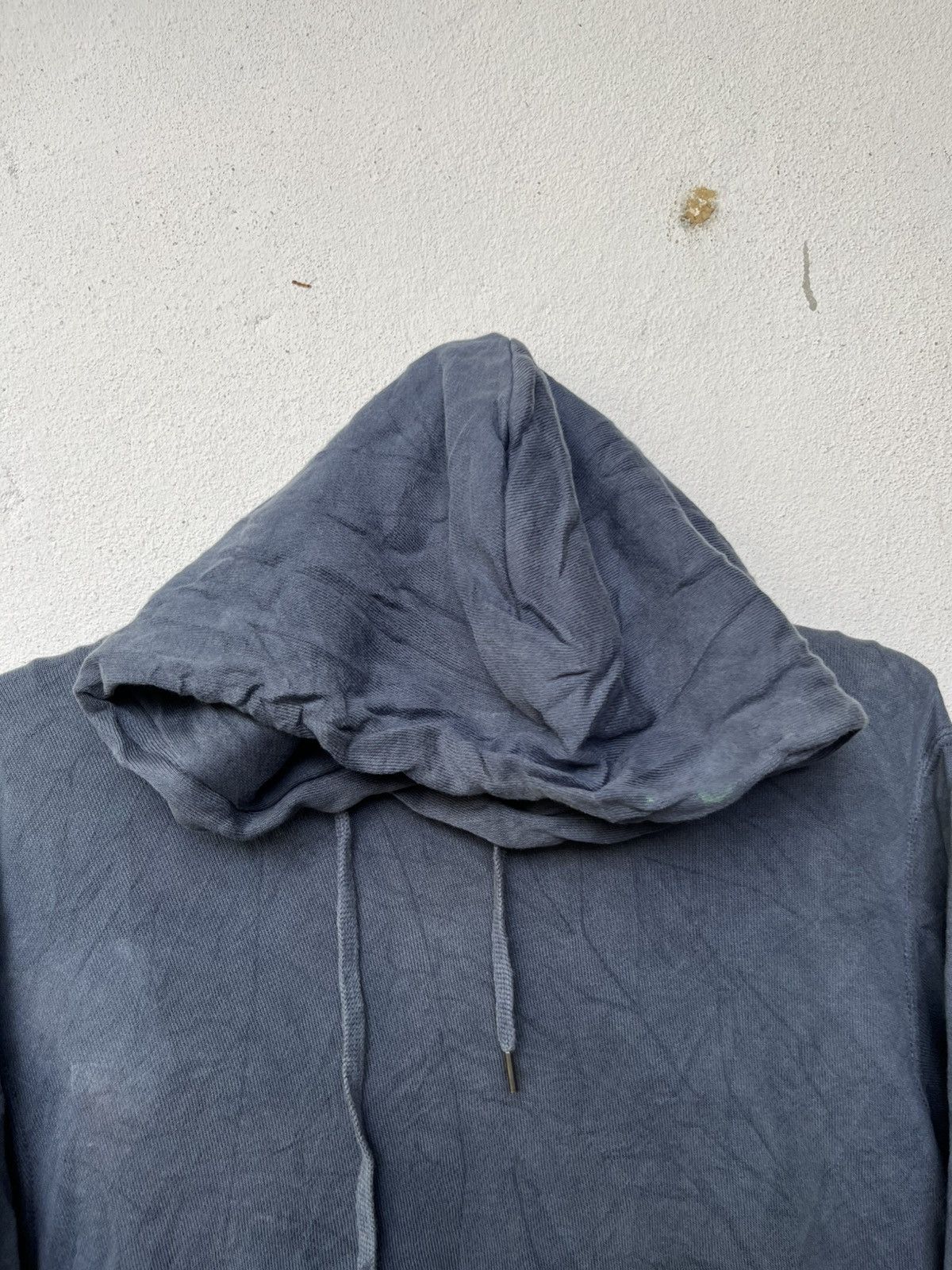 Japanese Brand 💥Uniqlo Worn Out Sunfaded Dirty Blank Sweatshirts Size US L / EU 52-54 / 3 - 4 Thumbnail