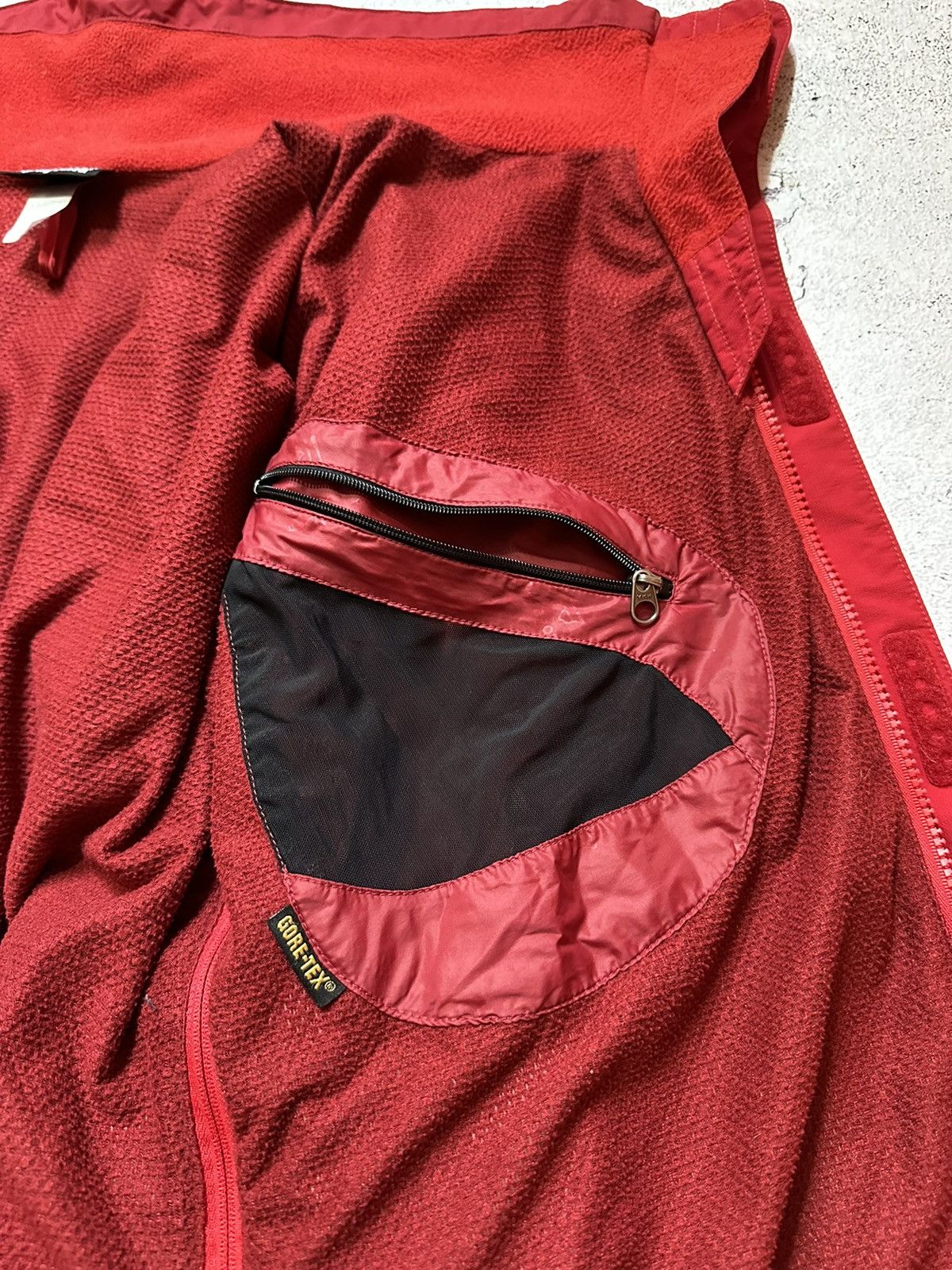 Goretex × Patagonia Vintage Patagonia Gore Tex jacket Size US M / EU 48-50 / 2 - 19 Thumbnail