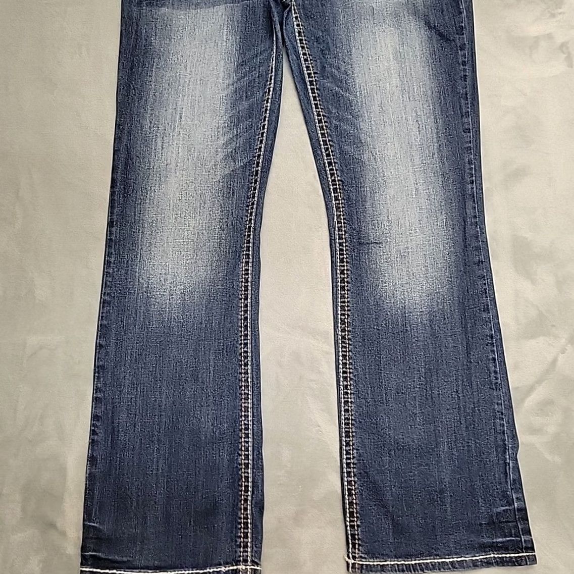 Vintage Cedar Rose Jeans Women 32x32 Blue Embroidered Western Cowboy Whip Stitch Bootcut Denim 5-Pocket Stretch Regular Rise Mid Blue Womens Size 24" / US 00 / IT 34 - 2 Thumbnail