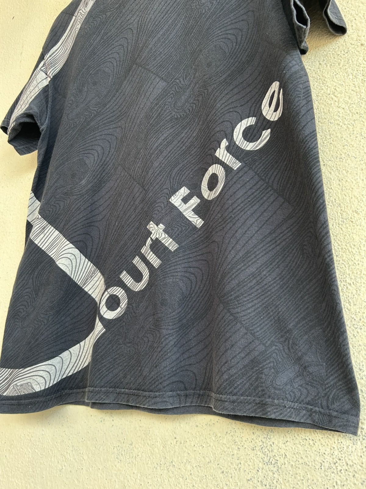 Nike × Stussy Vintage Rare Stussy X Nike Court Force Tshirt Size US M / EU 48-50 / 2 - 5 Thumbnail
