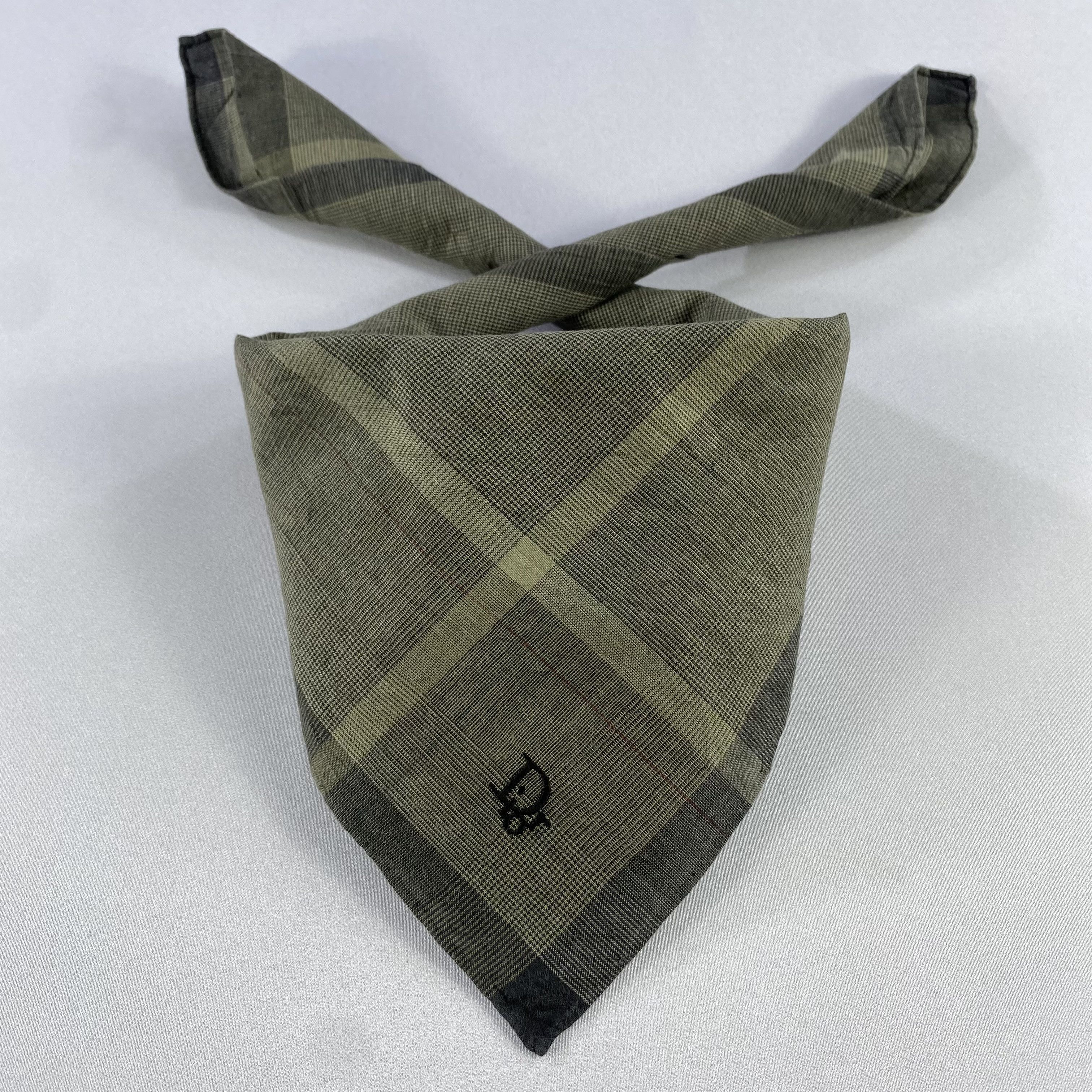 Vintage Dior Bandana/ Handkerchief / Neckerchief Size ONE SIZE - 1 Thumbnail