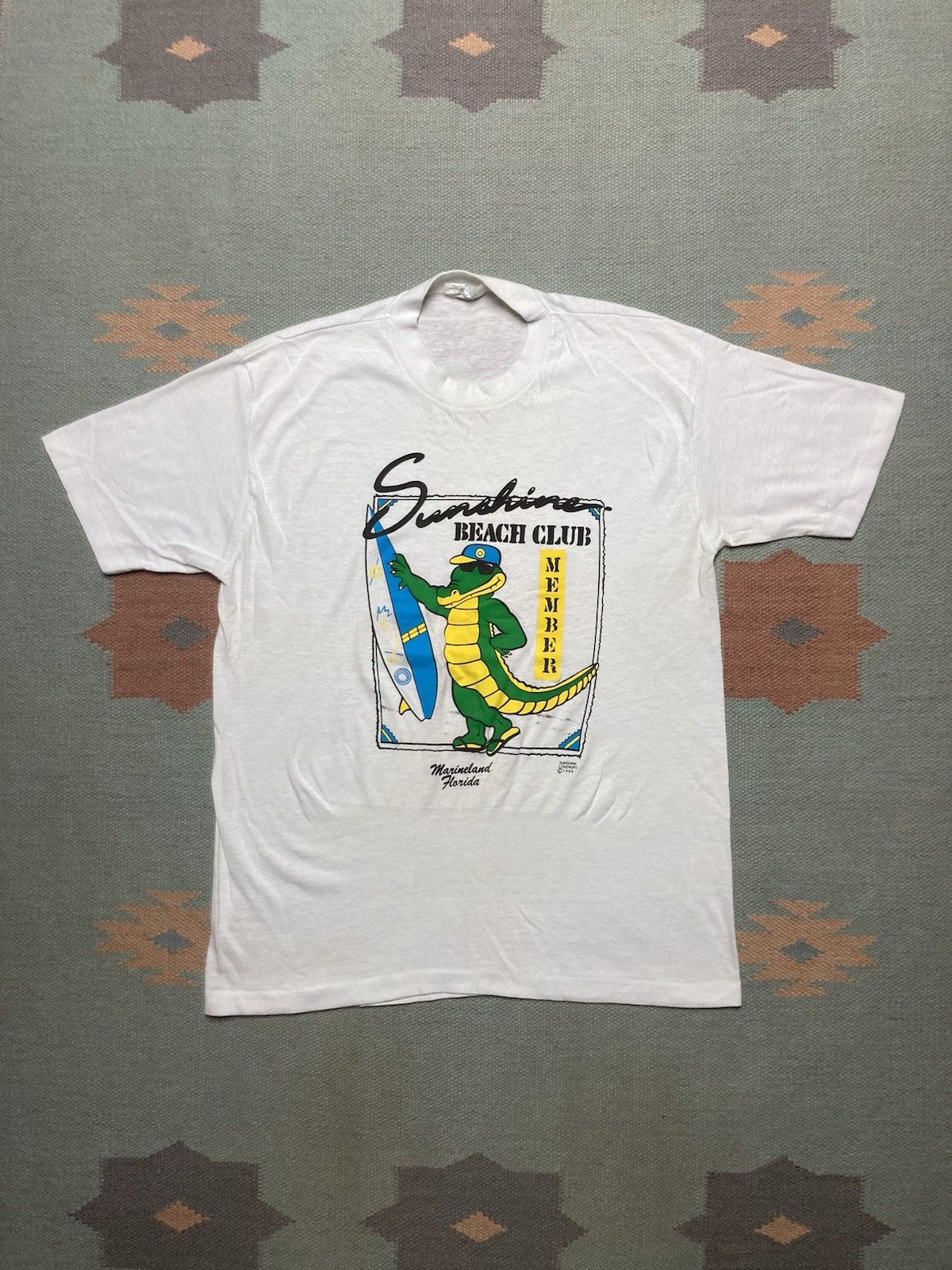 Vintage 80s graphic t shirt sunshine beach club surf gator florida M Size US M / EU 48-50 / 2 - 1 Thumbnail