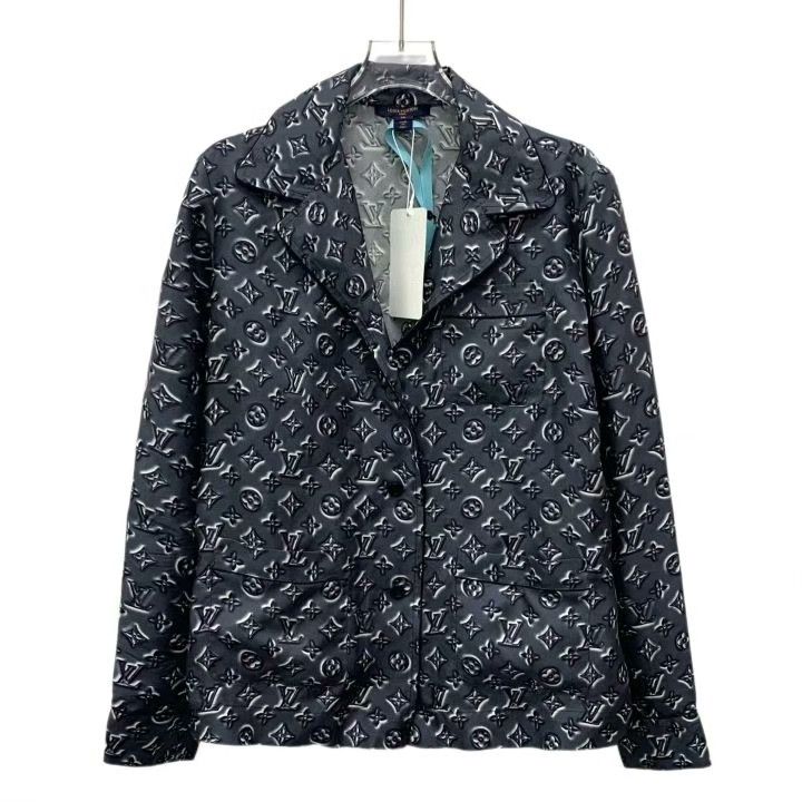 Louis Vuitton Louis Vuitton Monogram Silk Shirt Size XS / US 0-2 / IT 36-38 - 1 Thumbnail