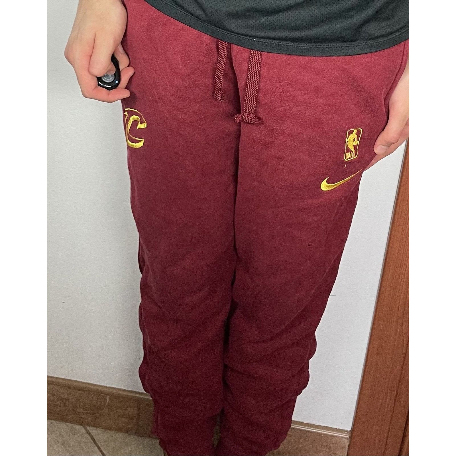 NBA × Nike Nike Men's Red Cotton Cleveland Cavaliers Basketball Pants S Size US 30 / EU 46 - 2 Thumbnail