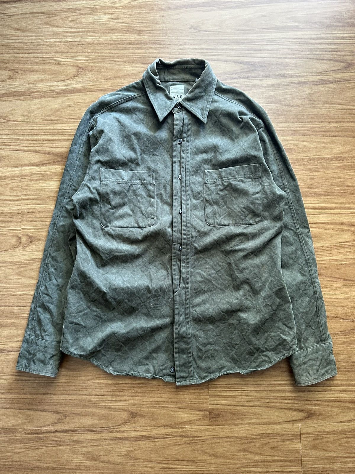 Yohji Yamamoto 1990 Yohji Yamamoto AAR Yohji Studio Rare Printed Army Shirt Size US M / EU 48-50 / 2 - 1 Thumbnail