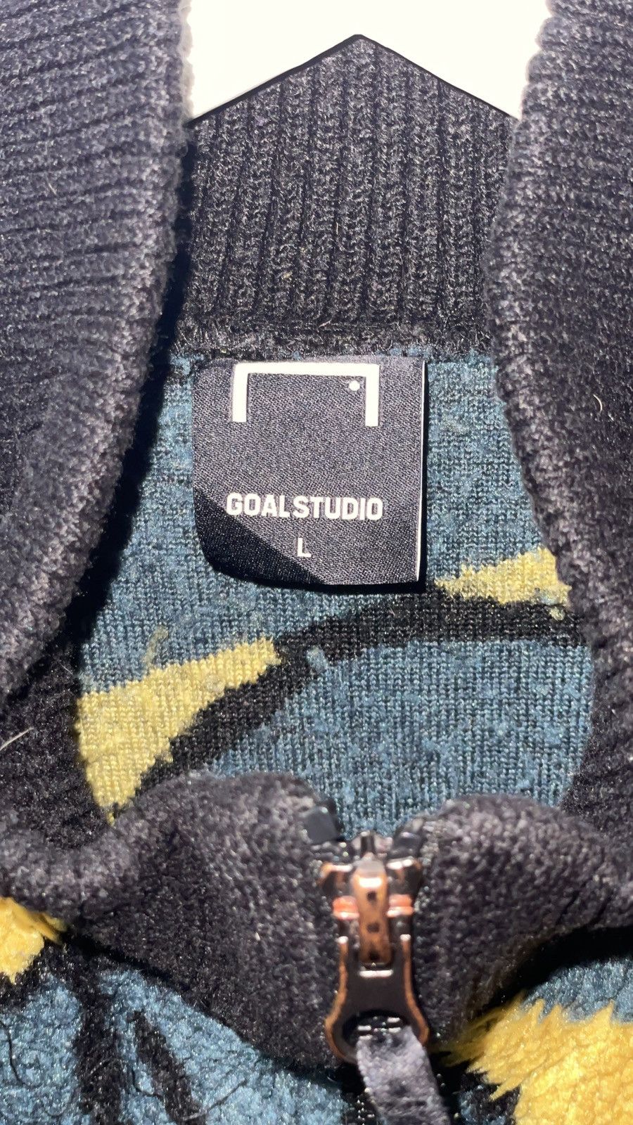 Other Goal Studio brand jacquard fleece jacket. Size US L / EU 52-54 / 3 - 4 Thumbnail