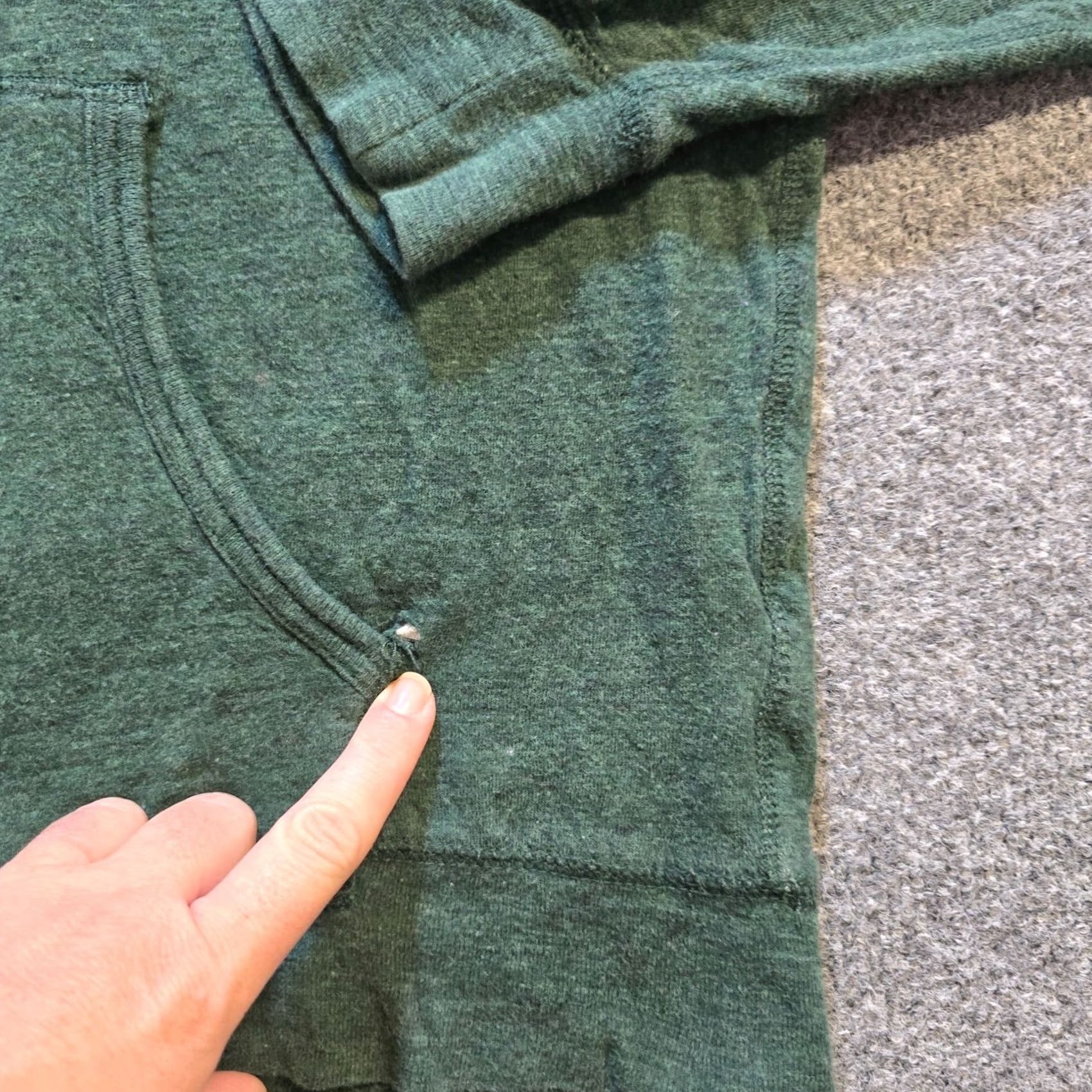 J.Crew J.CREW Sweater Men L Green Hoodie Knit Pocket Casual Comfort Sweatshirt Pullover Knit Regular Winter Fall Spring Mens Size US L / EU 52-54 / 3 - 4 Thumbnail