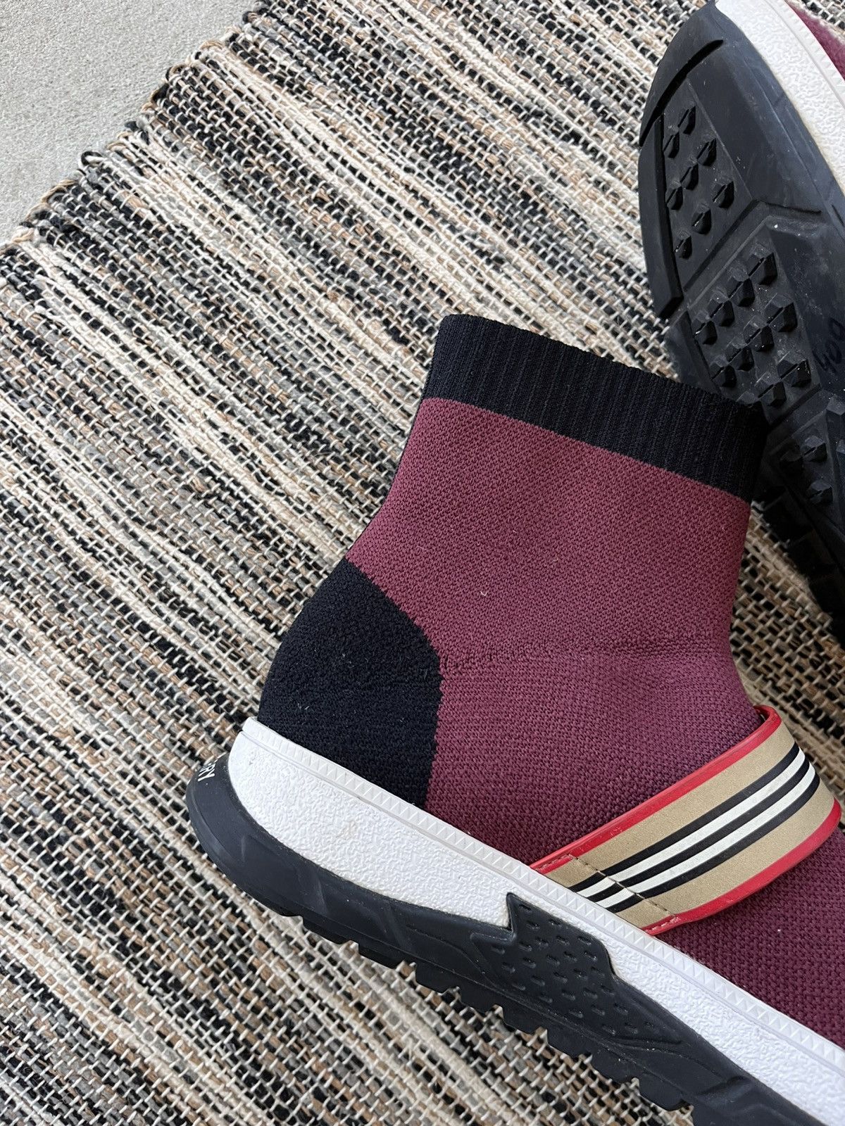 Burberry Rare Burberry Sock Black Purple High Sneakers Luxury Y2K Size US 4 / IT 34 - 10 Thumbnail
