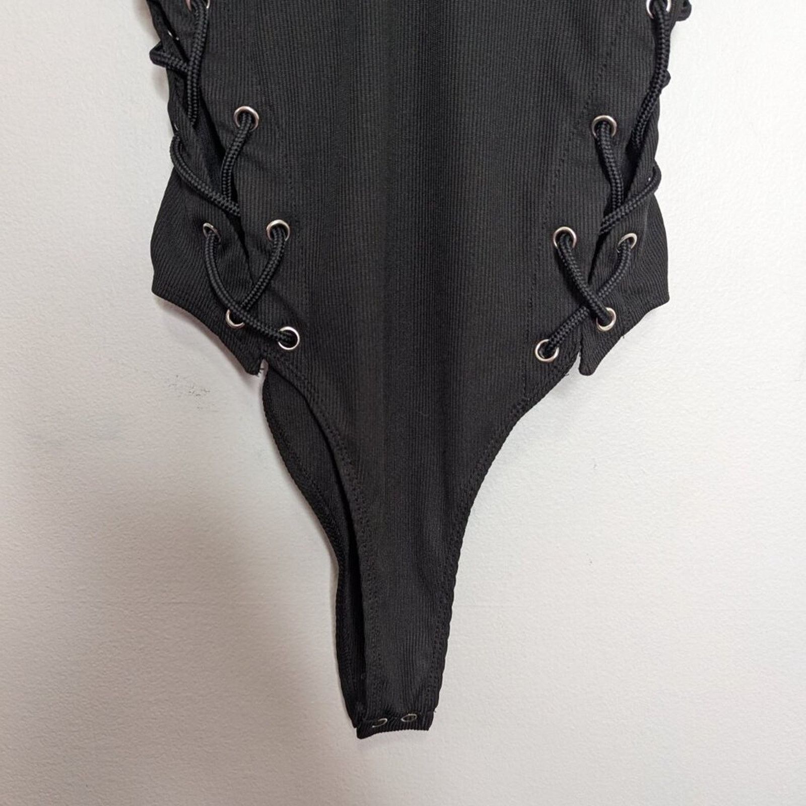 Forever 21 Forever 21 Dukes Of Dallas Ribbed Bodysuit Lace Up Sides Size L / US 10 / IT 46 - 8 Thumbnail