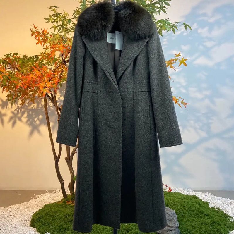 Max Mara MaxMara Luxurious Gray Wool Women's Coat 0089 Size M / US 6-8 / IT 42-44 - 1 Thumbnail