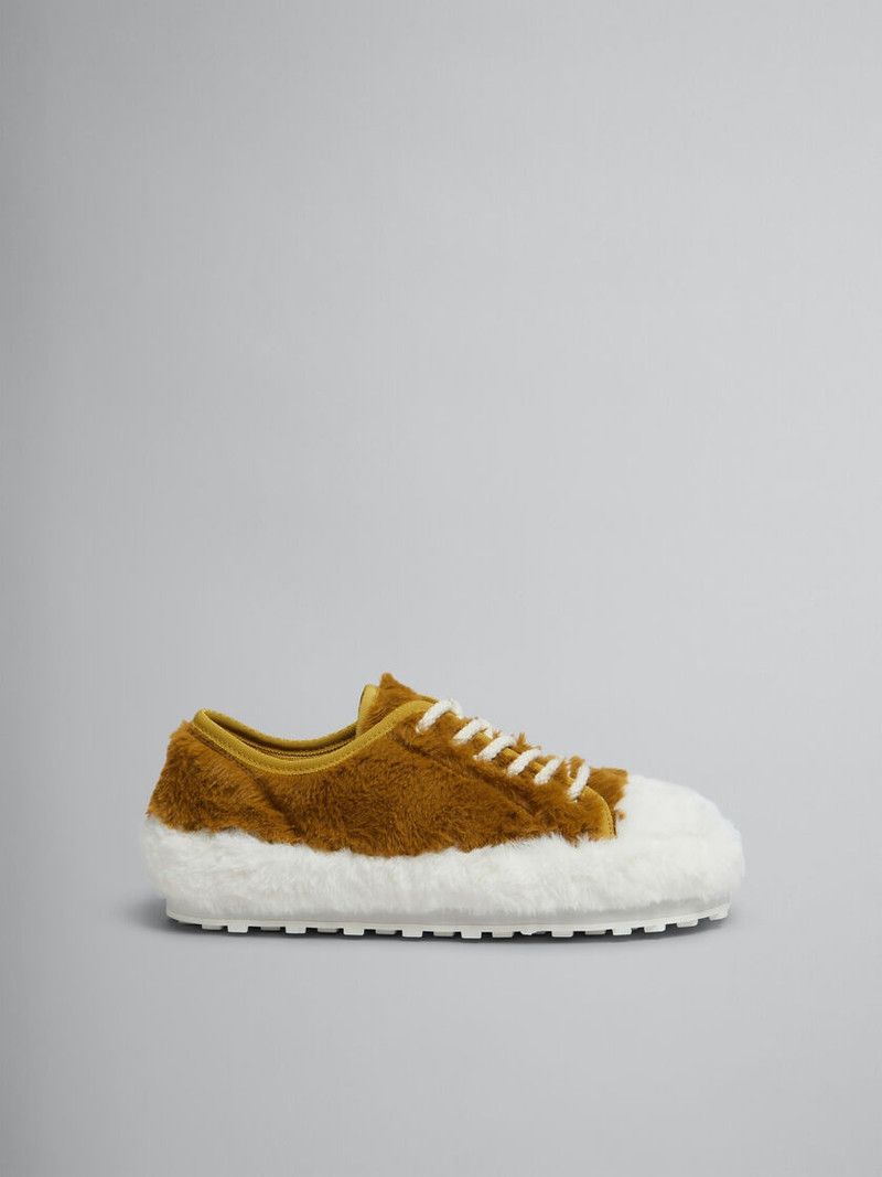 o1w1db11225 Two-Tone Faux-Fur Sneaker in Yellow