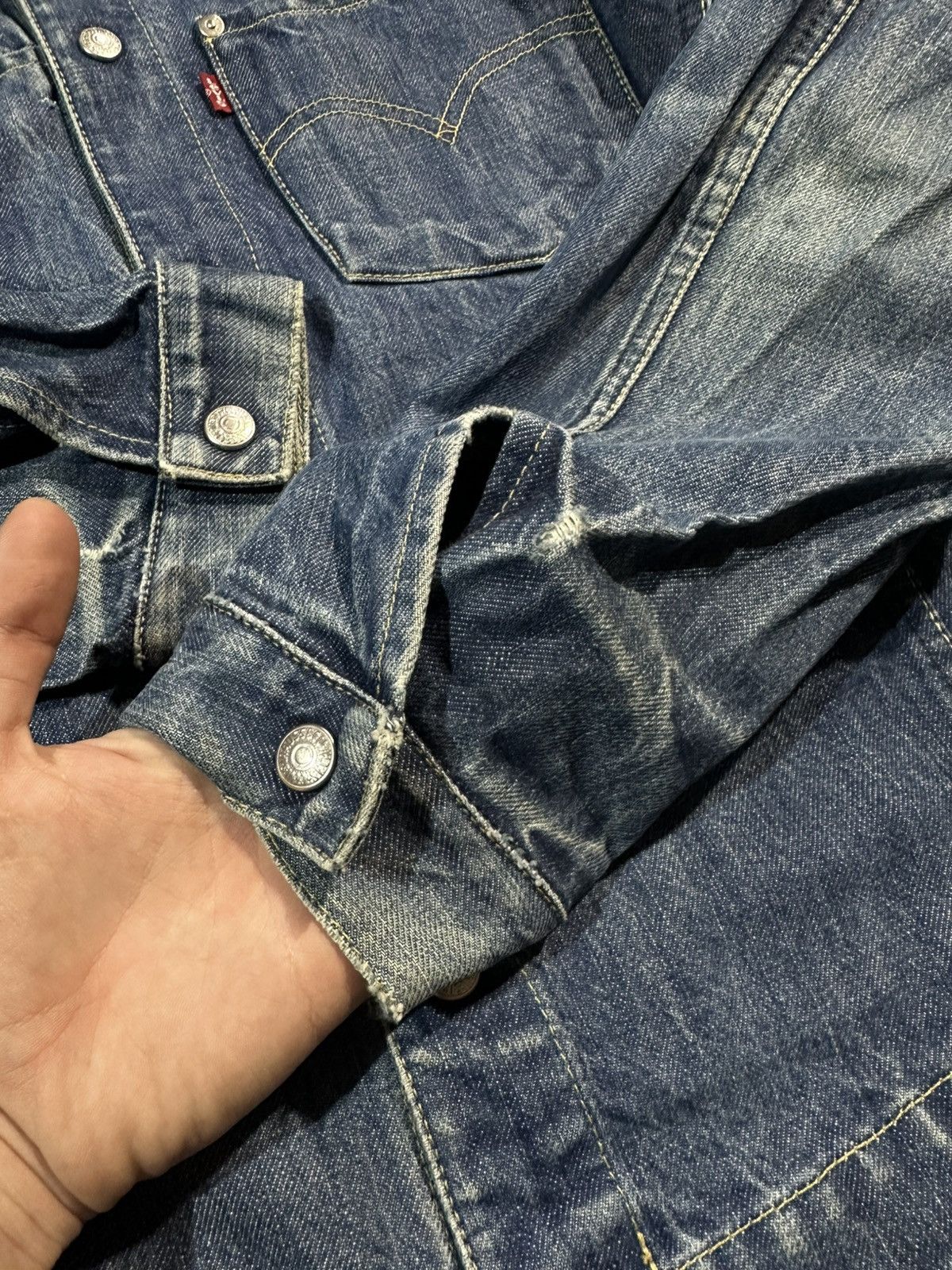 Levi's Vintage Clothing Levis Denim Jacket Trucker Tupe lll Blue Wash Overshirt Size US M / EU 48-50 / 2 - 7 Thumbnail