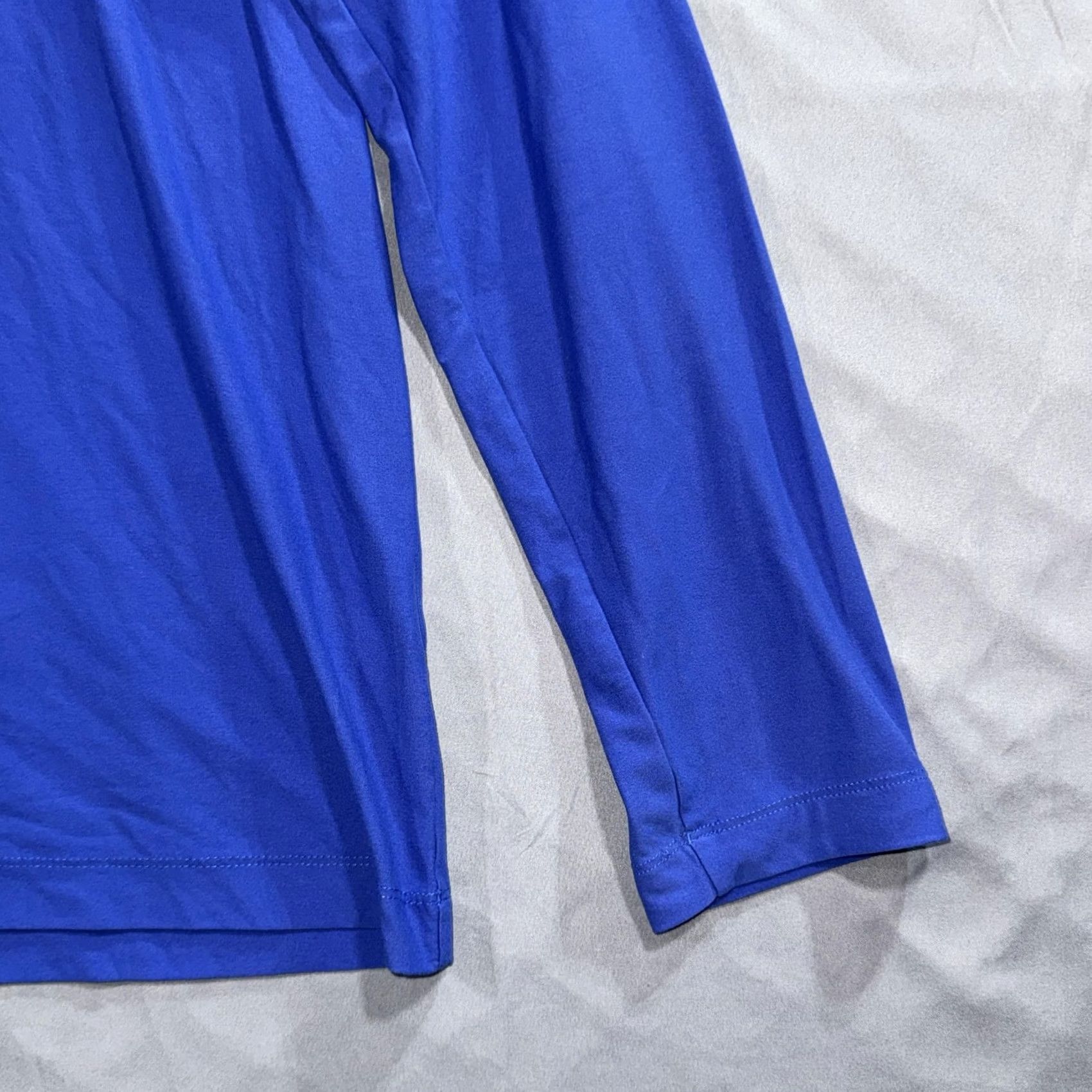 Rhone Rhone Mens XL Blue Long Sleeve T-Shirt Lightweight Performance Running Gym Training Crew Neck Raglan Sleeve Moisture Wicking Stretch Tagless Solid Size US XL / EU 56 / 4 - 6 Thumbnail