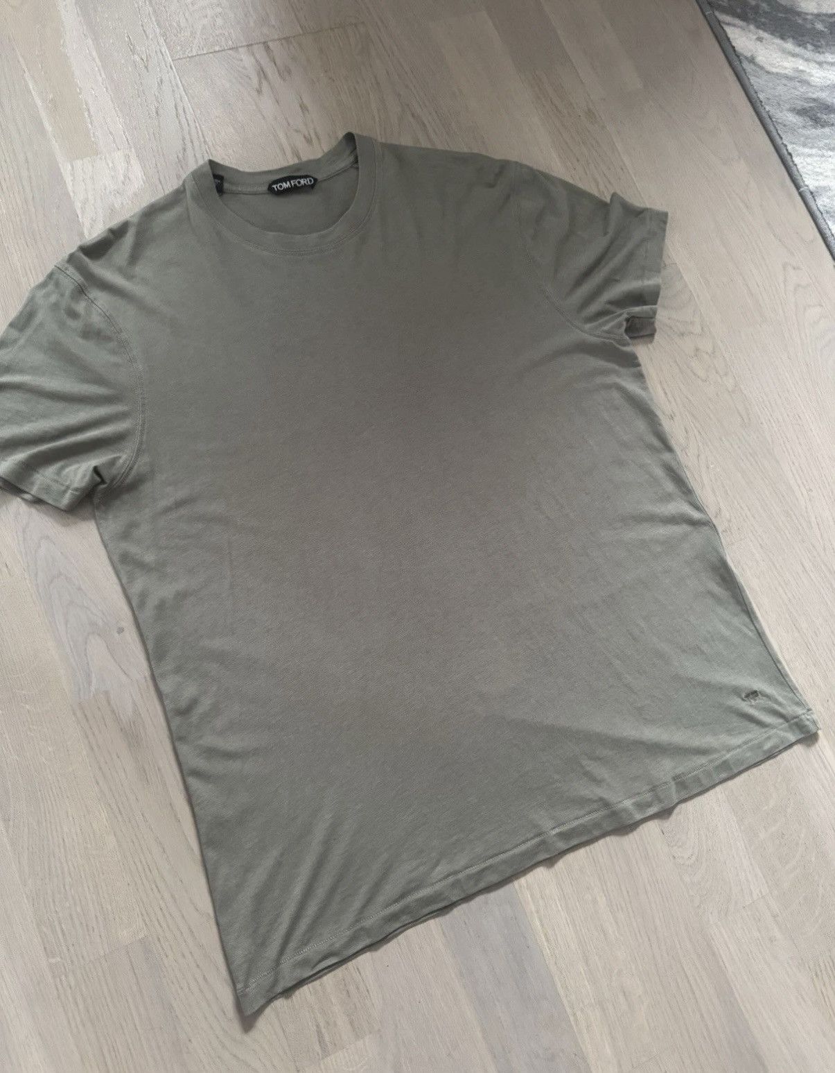 Tom Ford TOM FORD tshirt study REAL TAPE MEASUREMENTS IN PHOTOS Size US M / EU 48-50 / 2 - 1 Thumbnail