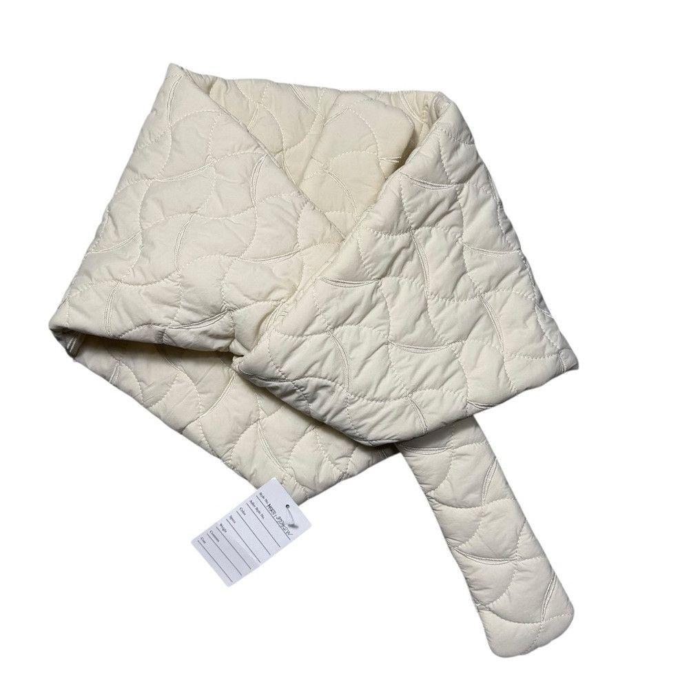 Free People New Free People Triangle Quilt Cream Hair Scarf Size ONE SIZE - 3 Thumbnail