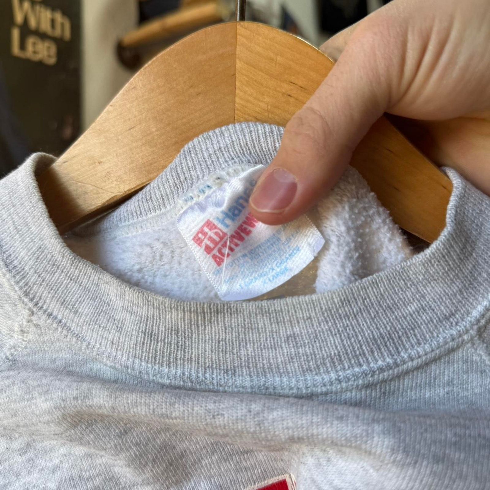 Hanes × Vintage Vintage 80s Ironwood Michigan University Crest Crewneck Size US XL / EU 56 / 4 - 7 Thumbnail