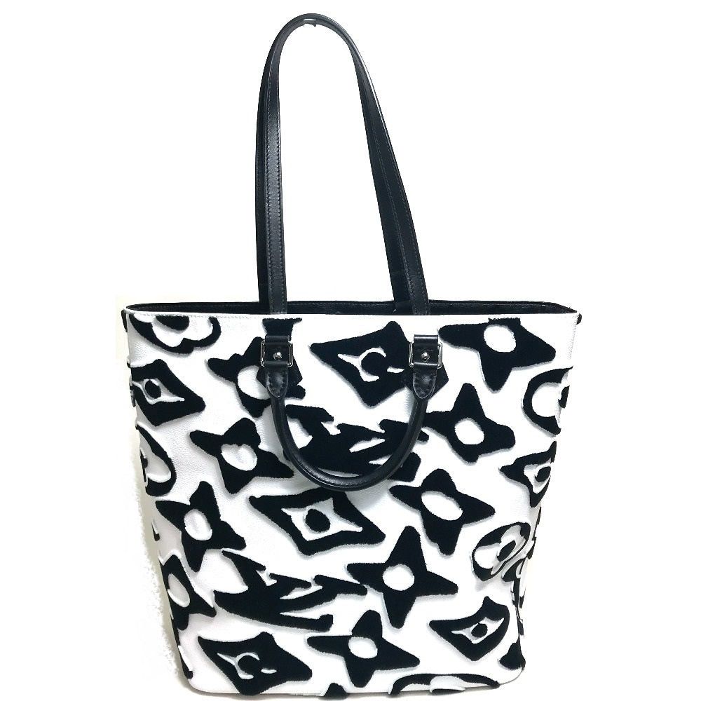 Louis Vuitton Louis Vuitton M45567 Tufted Monogram Lvxuf Hippopotamus Handbag Tote Bag Coated Canvas Unisex Size ONE SIZE - 1 Thumbnail