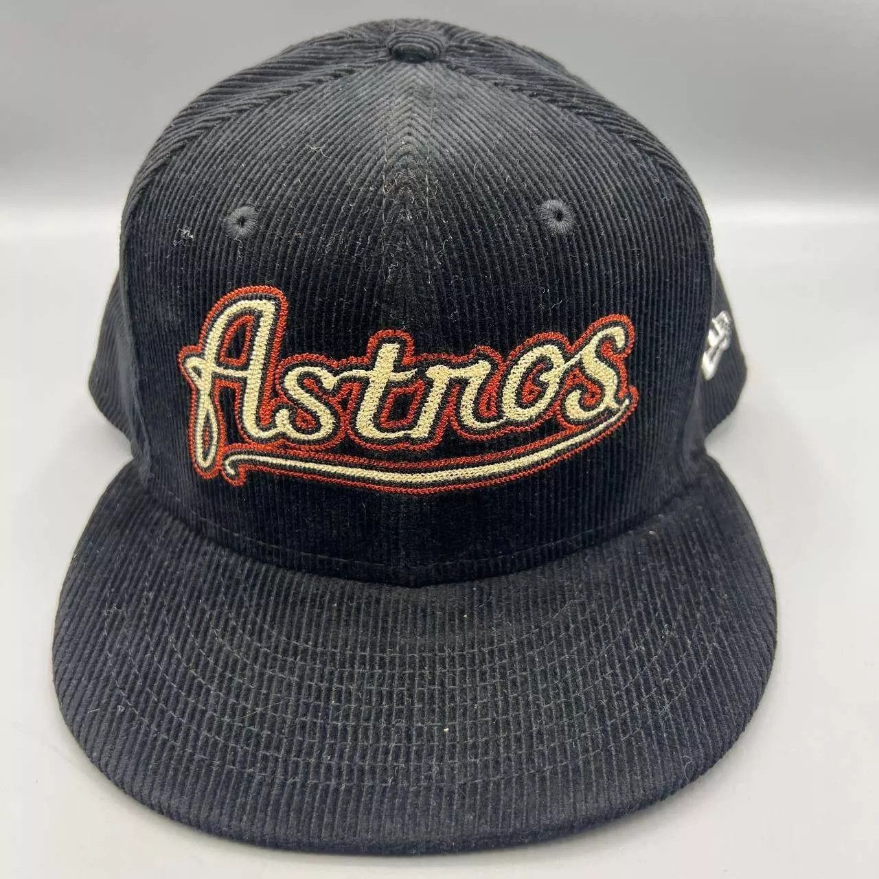 New Era Houston Astros Hat Men 7 5/8 Black Corduroy MLB Fitted Cap Size ONE SIZE - 1 Thumbnail