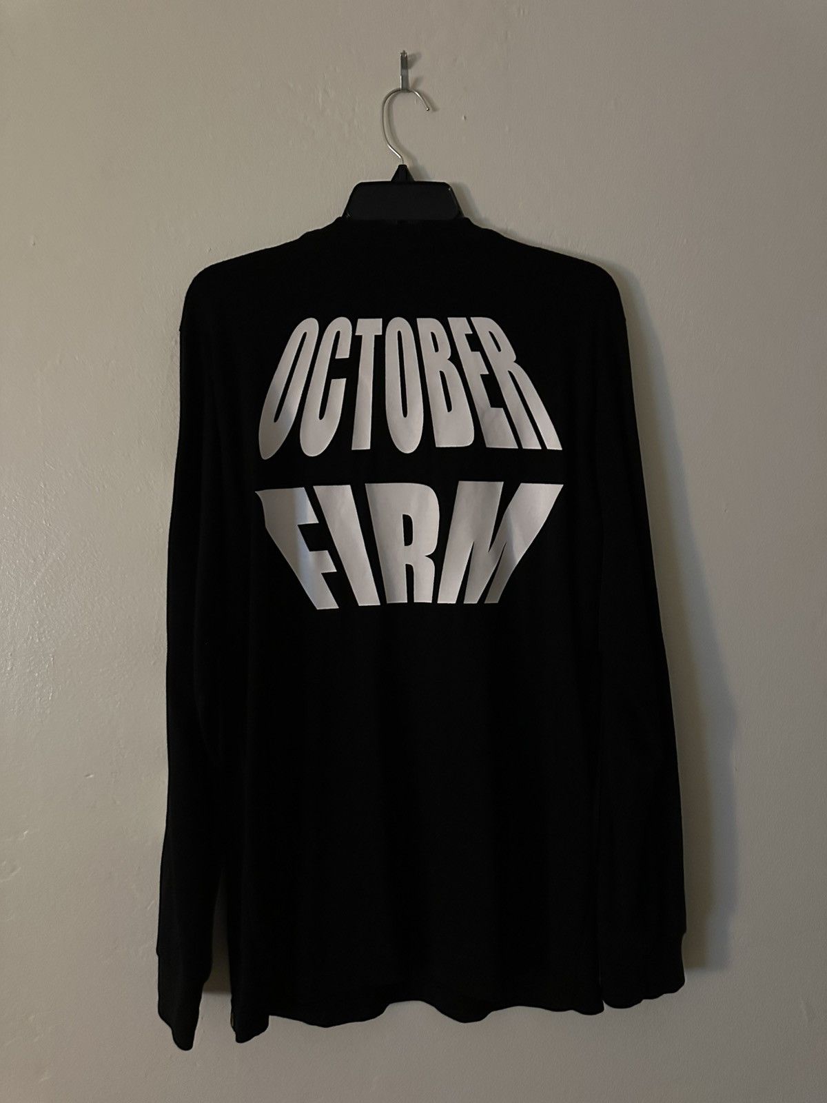 October's Very Own October’s Very Own “October Firm” Long Sleeve Size US L / EU 52-54 / 3 - 2 Thumbnail