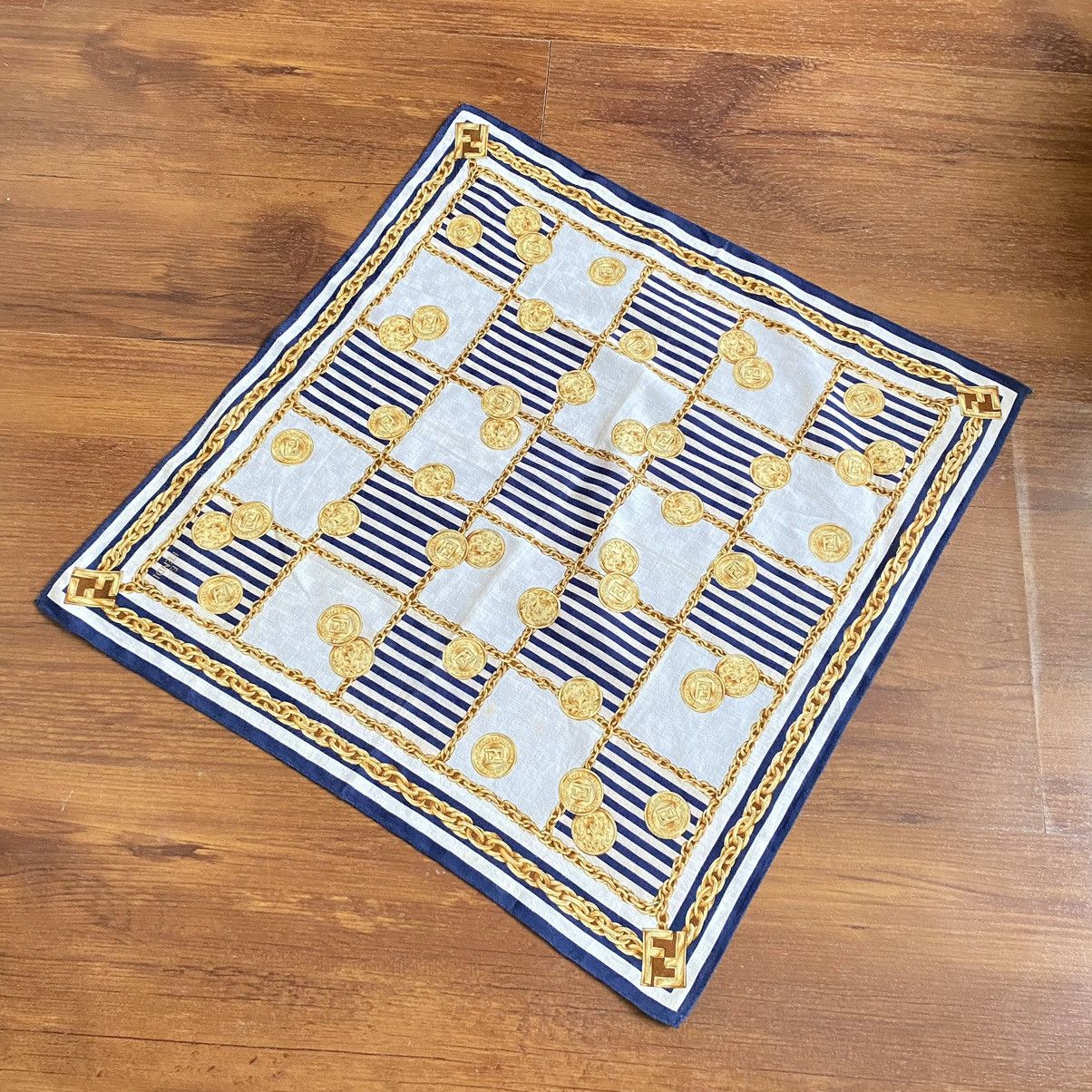 Designer Fendi Vintage Handkerchief Luxury Coins Size ONE SIZE - 1 Thumbnail